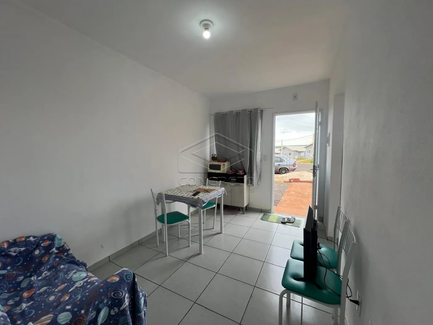 Comprar Casa / Resid&ecirc;ncia em Len&ccedil;&oacute;is Paulista R$ 250.000,00 - Foto 4
