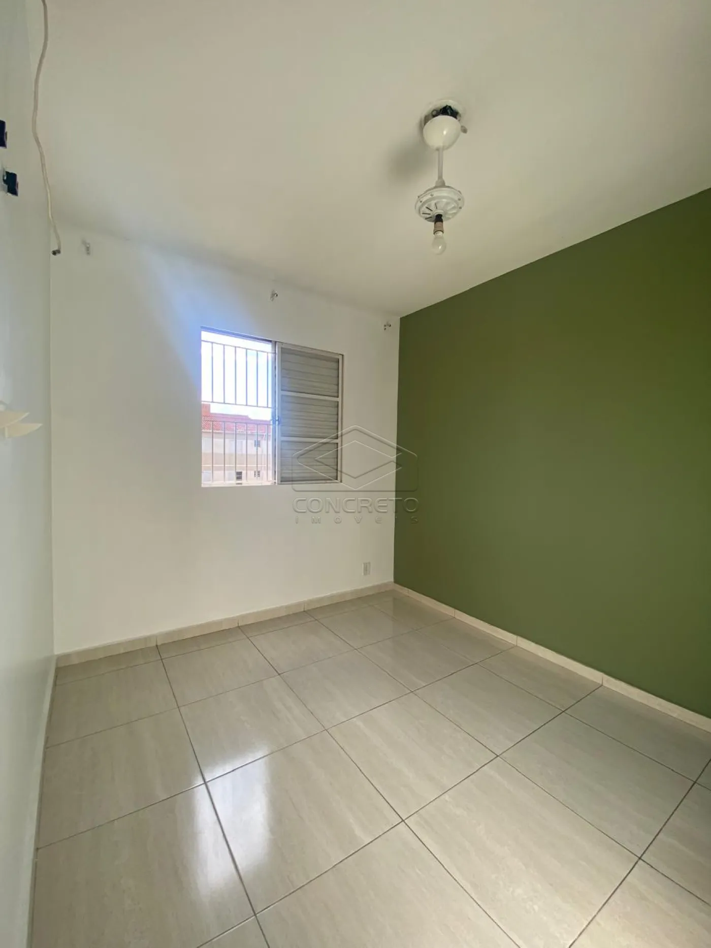 Alugar Apartamento / Padr&atilde;o em Bauru R$ 1.000,00 - Foto 4