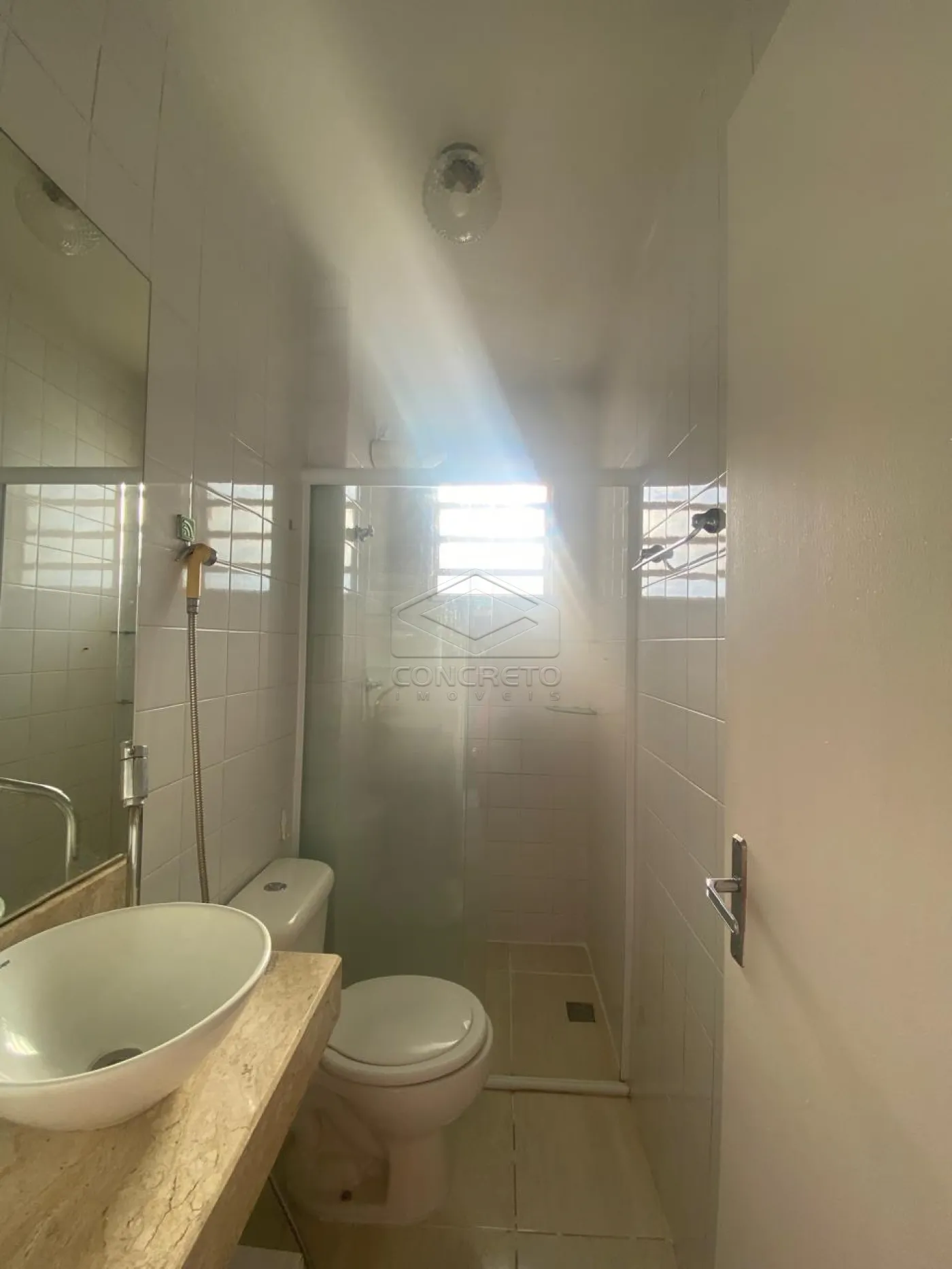 Alugar Apartamento / Padr&atilde;o em Bauru R$ 1.000,00 - Foto 6