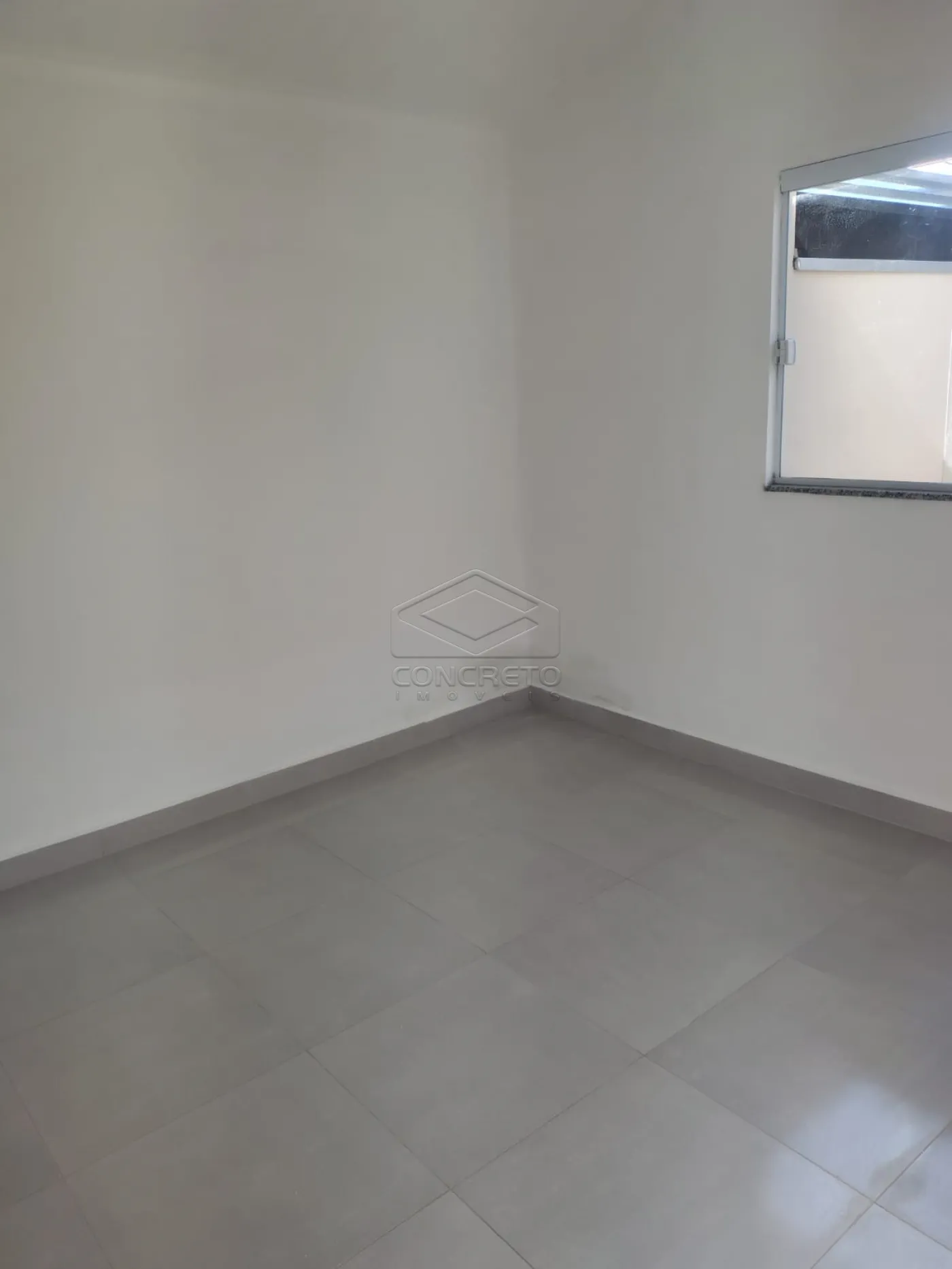 Alugar Casa / Padr&atilde;o em Len&ccedil;&oacute;is Paulista R$ 1.500,00 - Foto 7