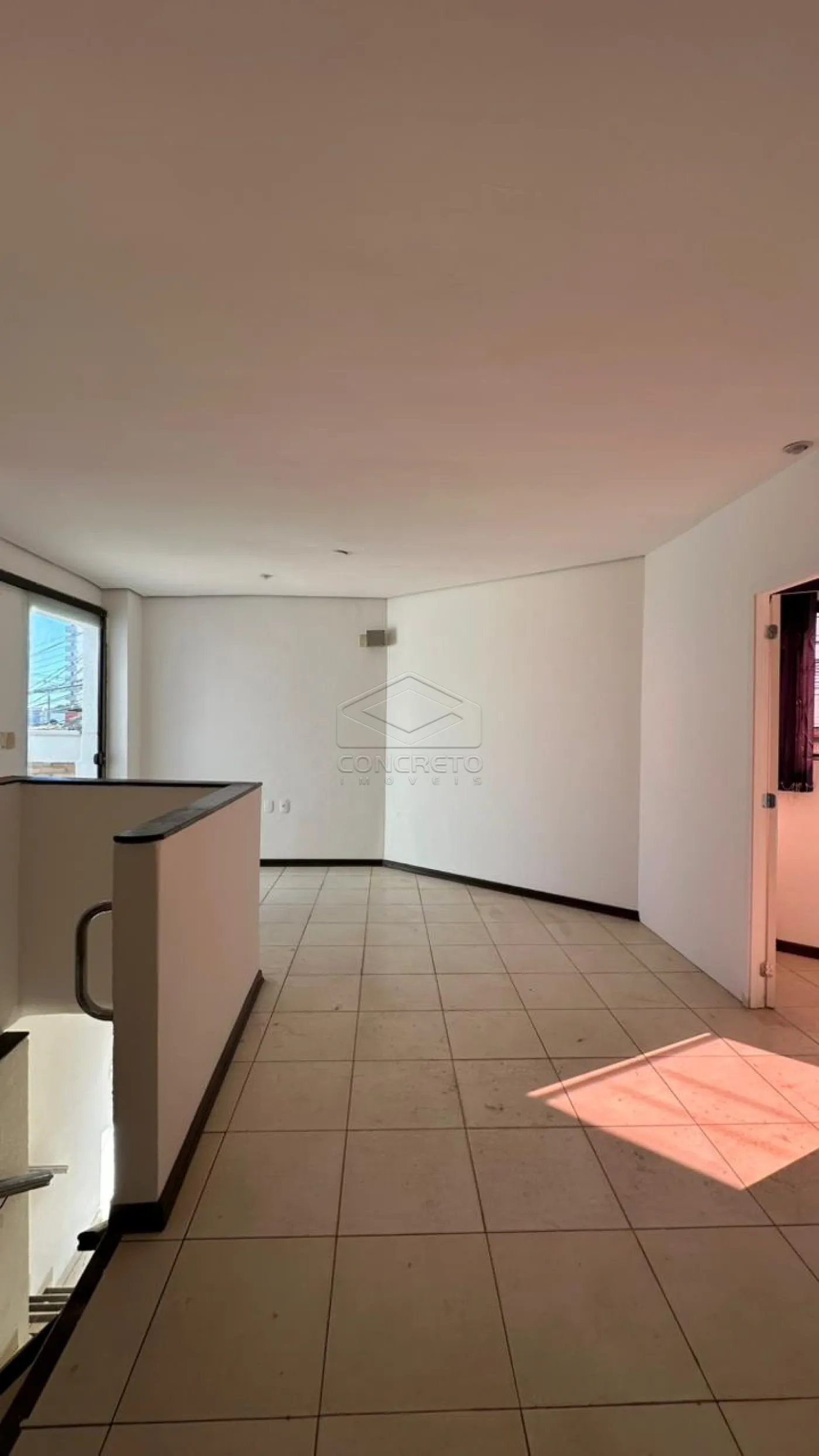 Alugar Comercial / Sala comercial em Bauru R$ 1.800,00 - Foto 1