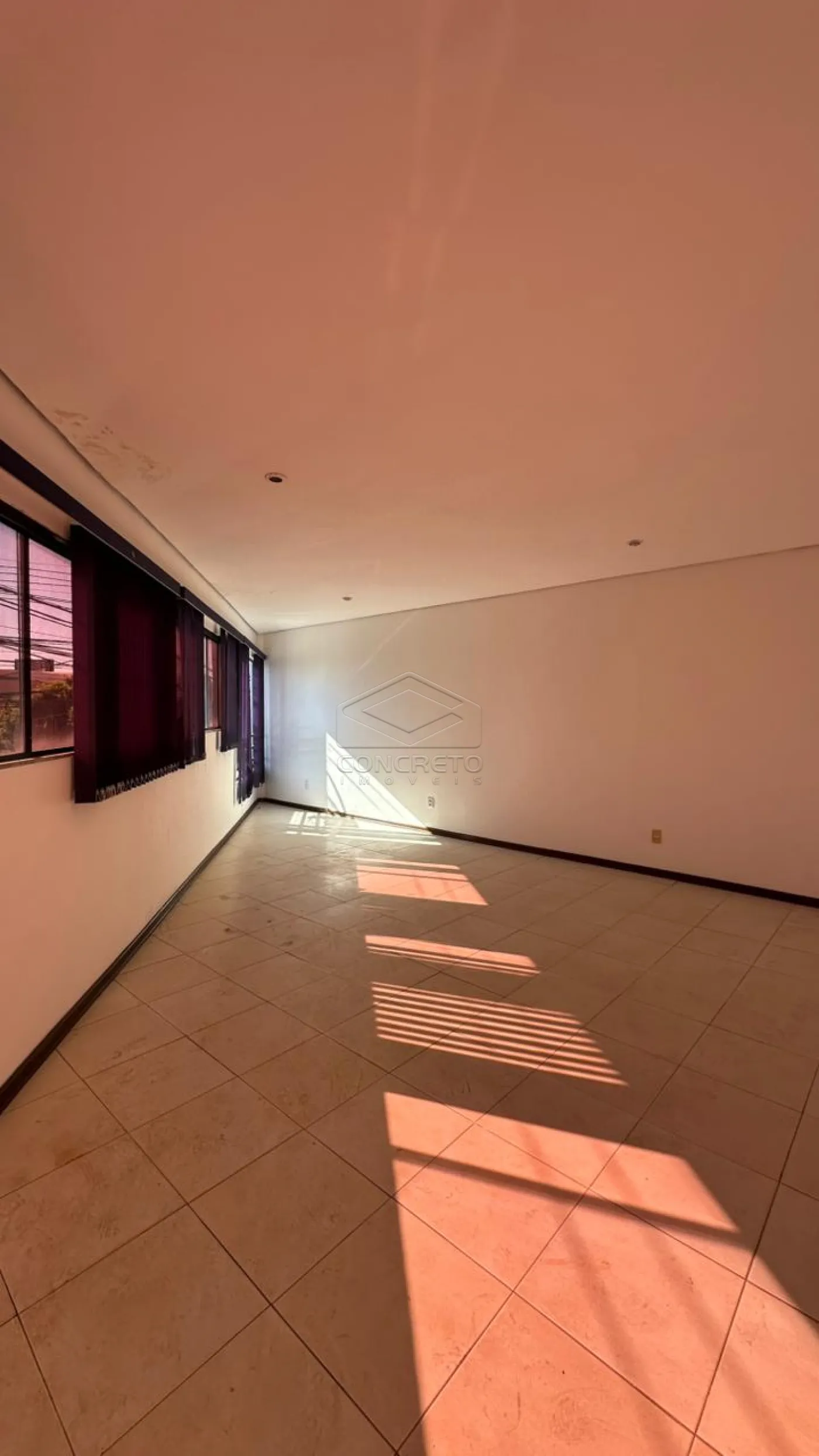 Alugar Comercial / Sala comercial em Bauru R$ 1.800,00 - Foto 2