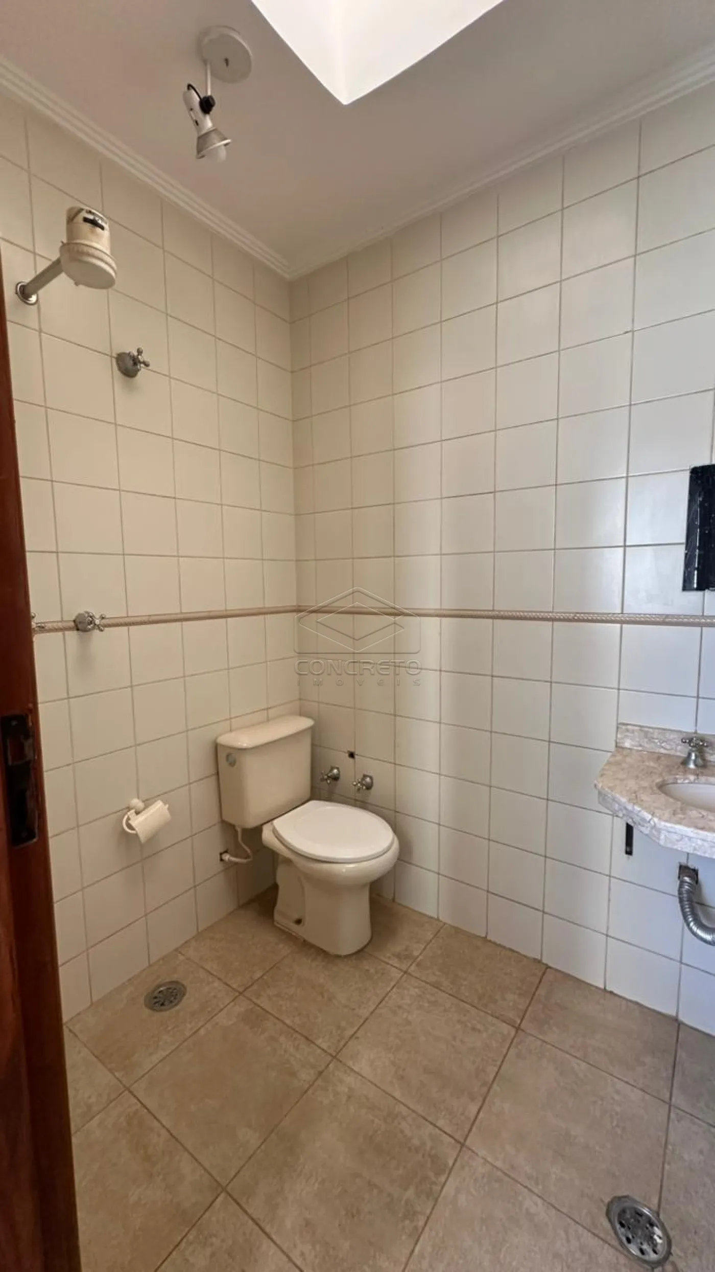 Alugar Comercial / Sala comercial em Bauru R$ 1.800,00 - Foto 7