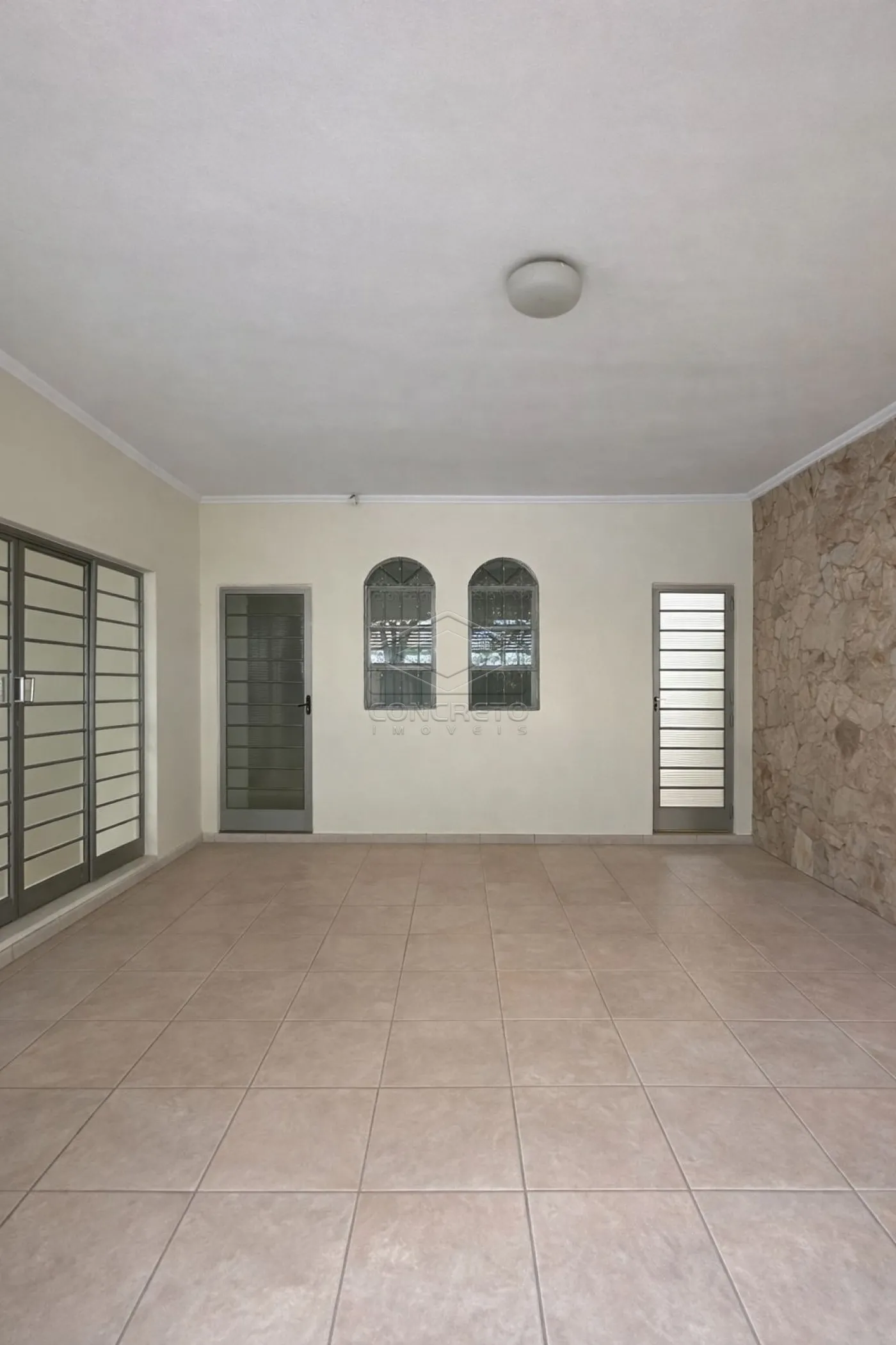 Alugar Comercial / Casa em Bauru R$ 6.000,00 - Foto 1