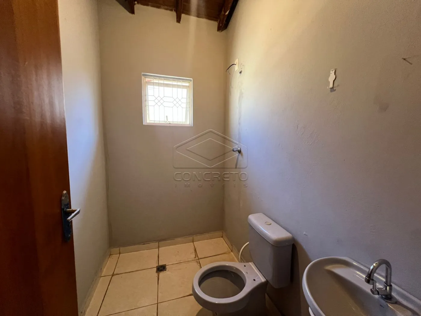 Comprar Casa / Padr&atilde;o em Len&ccedil;&oacute;is Paulista R$ 270.000,00 - Foto 7