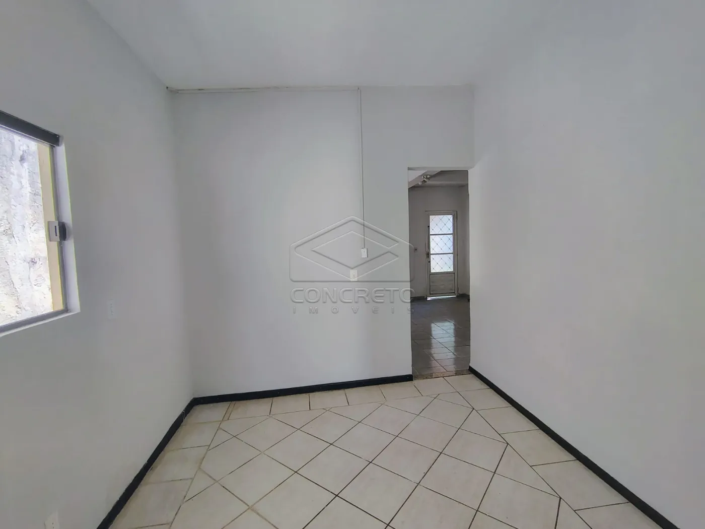 Alugar Casa / Resid&ecirc;ncia em Len&ccedil;&oacute;is Paulista R$ 1.700,00 - Foto 13