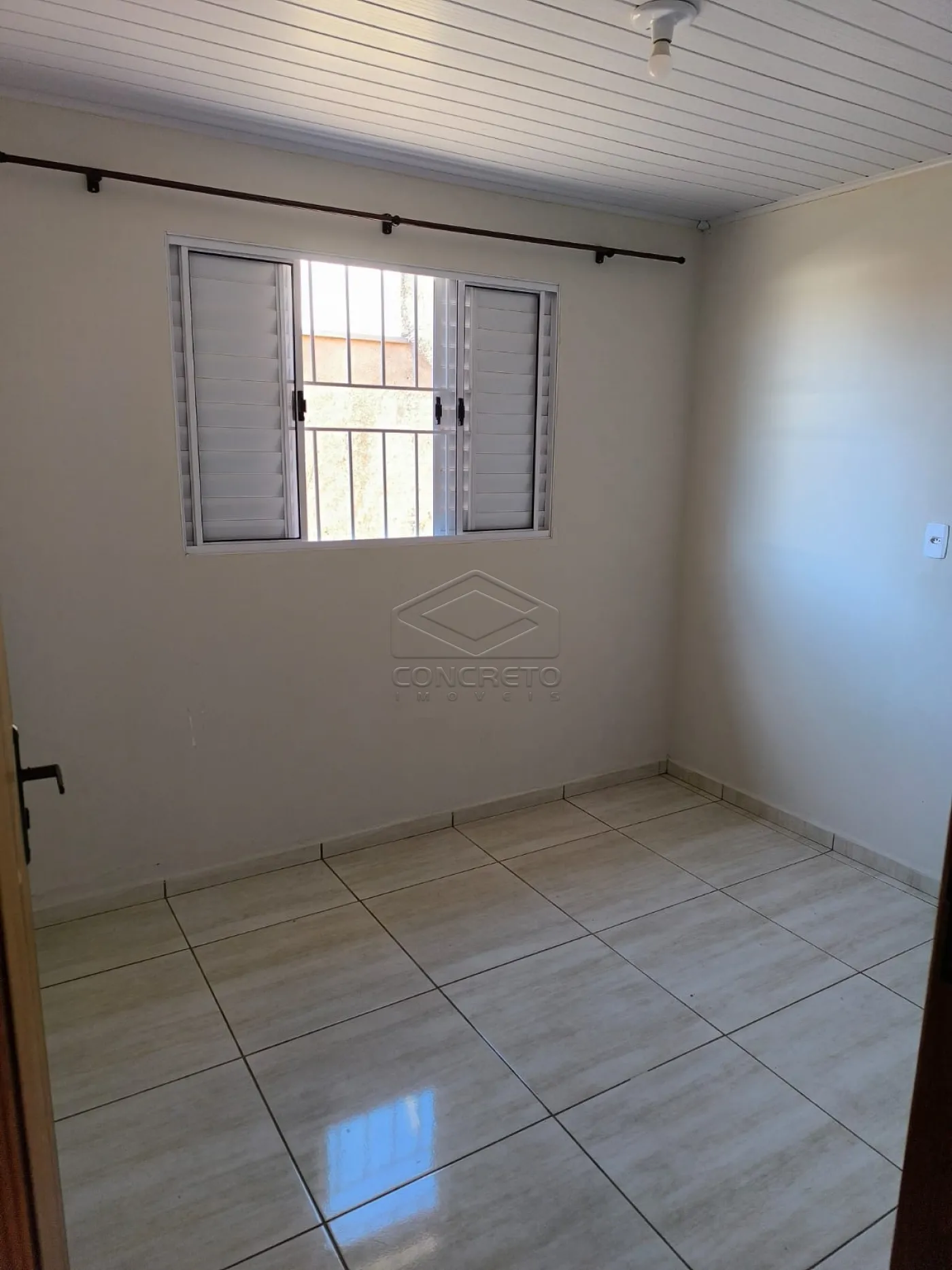 Comprar Casa / Resid&ecirc;ncia em Len&ccedil;&oacute;is Paulista R$ 280.000,00 - Foto 7