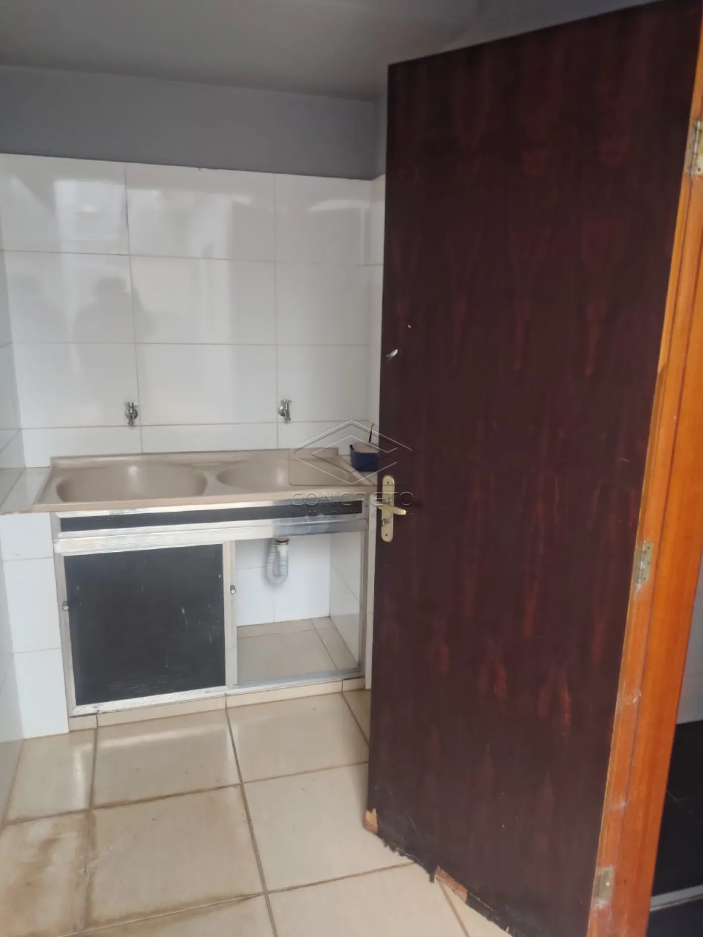 Alugar Casa / Padr&atilde;o em Len&ccedil;&oacute;is Paulista R$ 3.100,00 - Foto 5