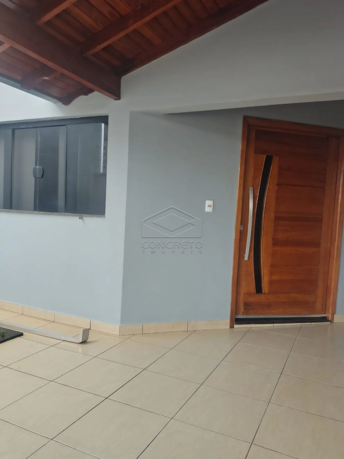 Alugar Casa / Padr&atilde;o em Len&ccedil;&oacute;is Paulista R$ 3.100,00 - Foto 1