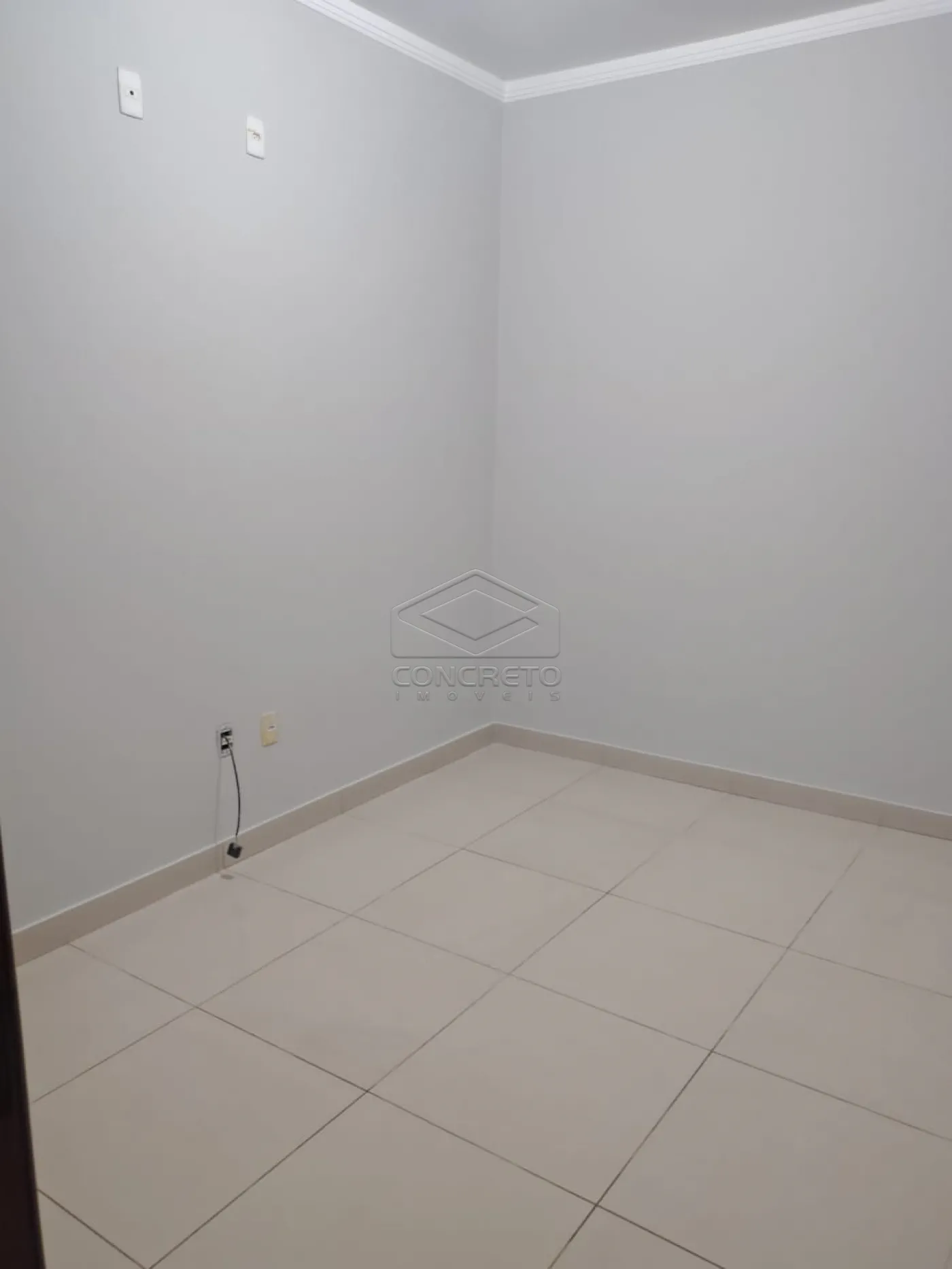 Alugar Casa / Padr&atilde;o em Len&ccedil;&oacute;is Paulista R$ 3.100,00 - Foto 7