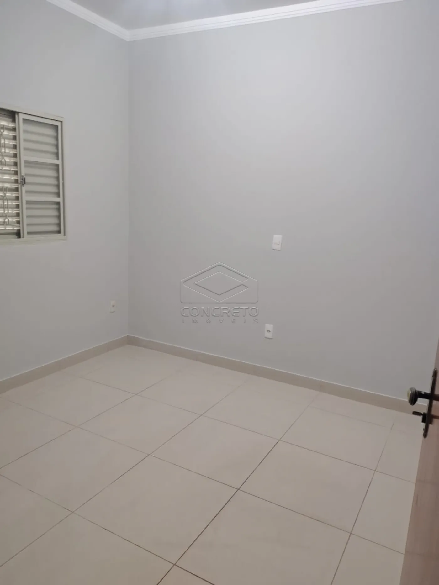 Alugar Casa / Padr&atilde;o em Len&ccedil;&oacute;is Paulista R$ 3.100,00 - Foto 12
