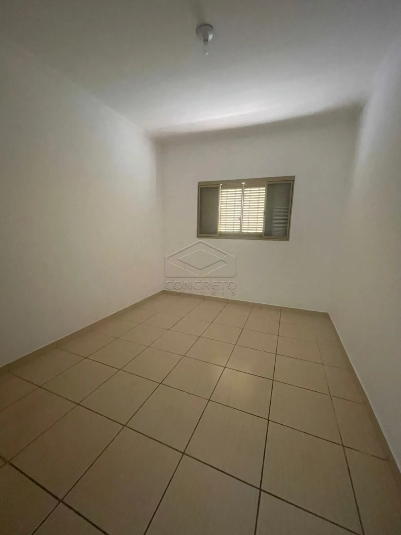 Alugar Casa / Resid&ecirc;ncia em Barra Bonita R$ 1.300,00 - Foto 4