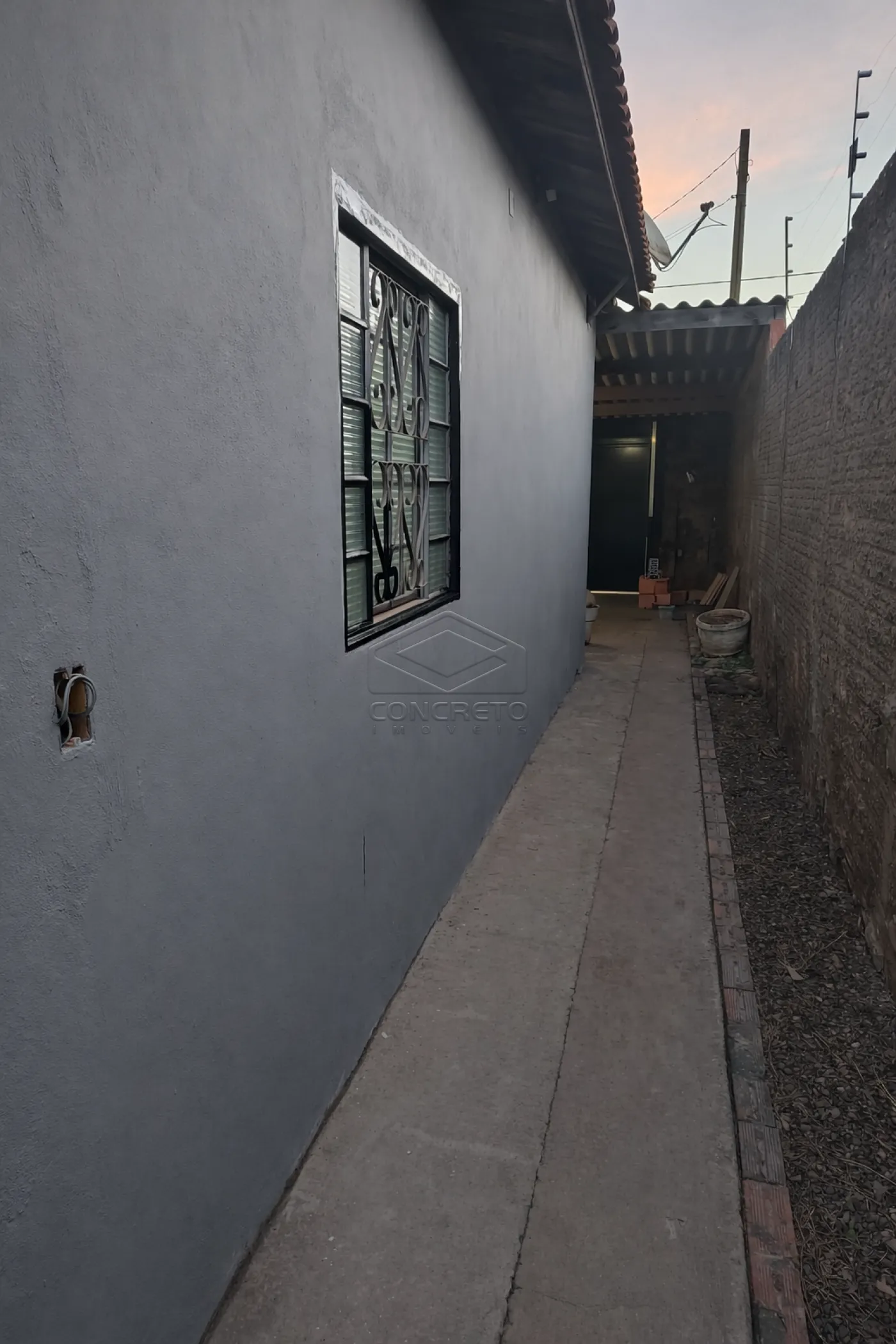 Comprar Casa / Padr&atilde;o em Len&ccedil;&oacute;is Paulista R$ 265.000,00 - Foto 10