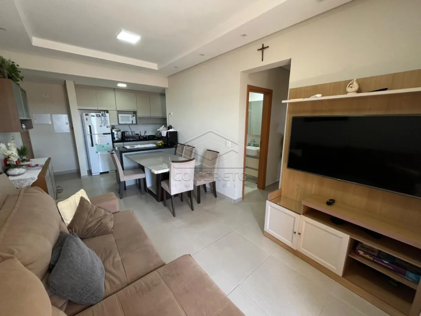 Comprar Apartamento / Padr&atilde;o em Len&ccedil;&oacute;is Paulista R$ 600.000,00 - Foto 3