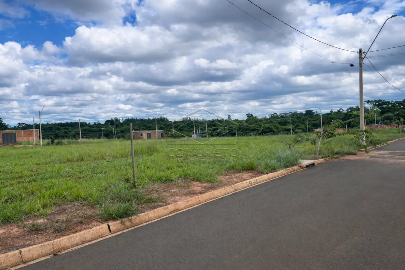 Comprar Terreno / Padr&atilde;o em Len&ccedil;&oacute;is Paulista R$ 170.000,00 - Foto 3