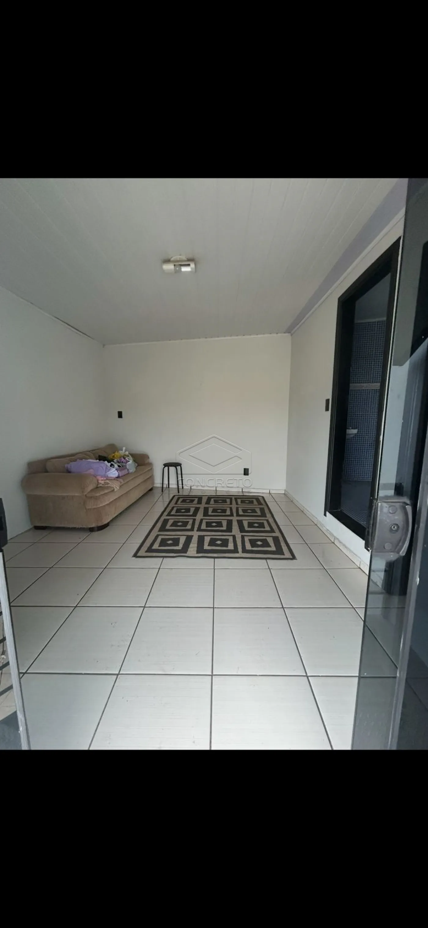 Alugar Comercial / Sala comercial em Len&ccedil;&oacute;is Paulista R$ 1.800,00 - Foto 2
