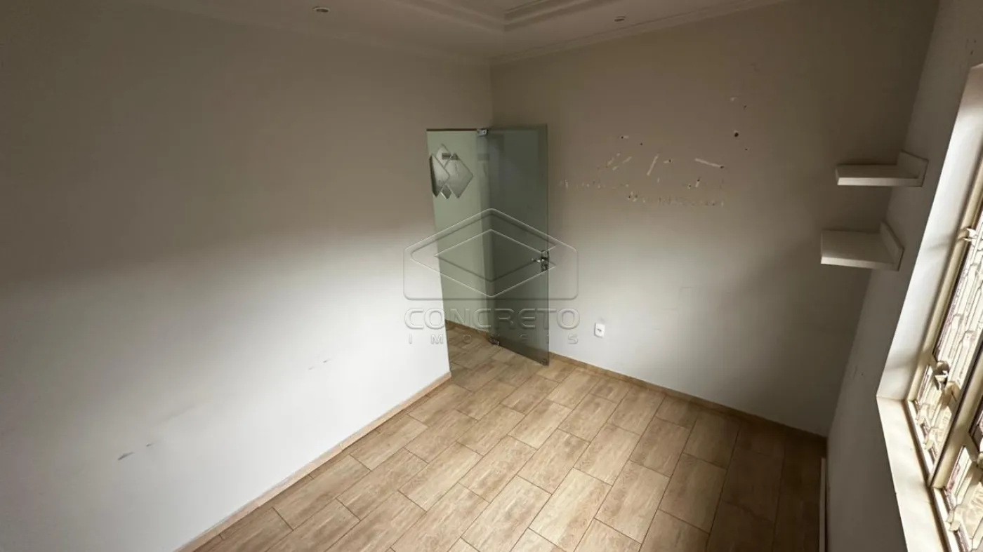 Alugar Casa / Resid&ecirc;ncia em Len&ccedil;&oacute;is Paulista R$ 5.000,00 - Foto 1