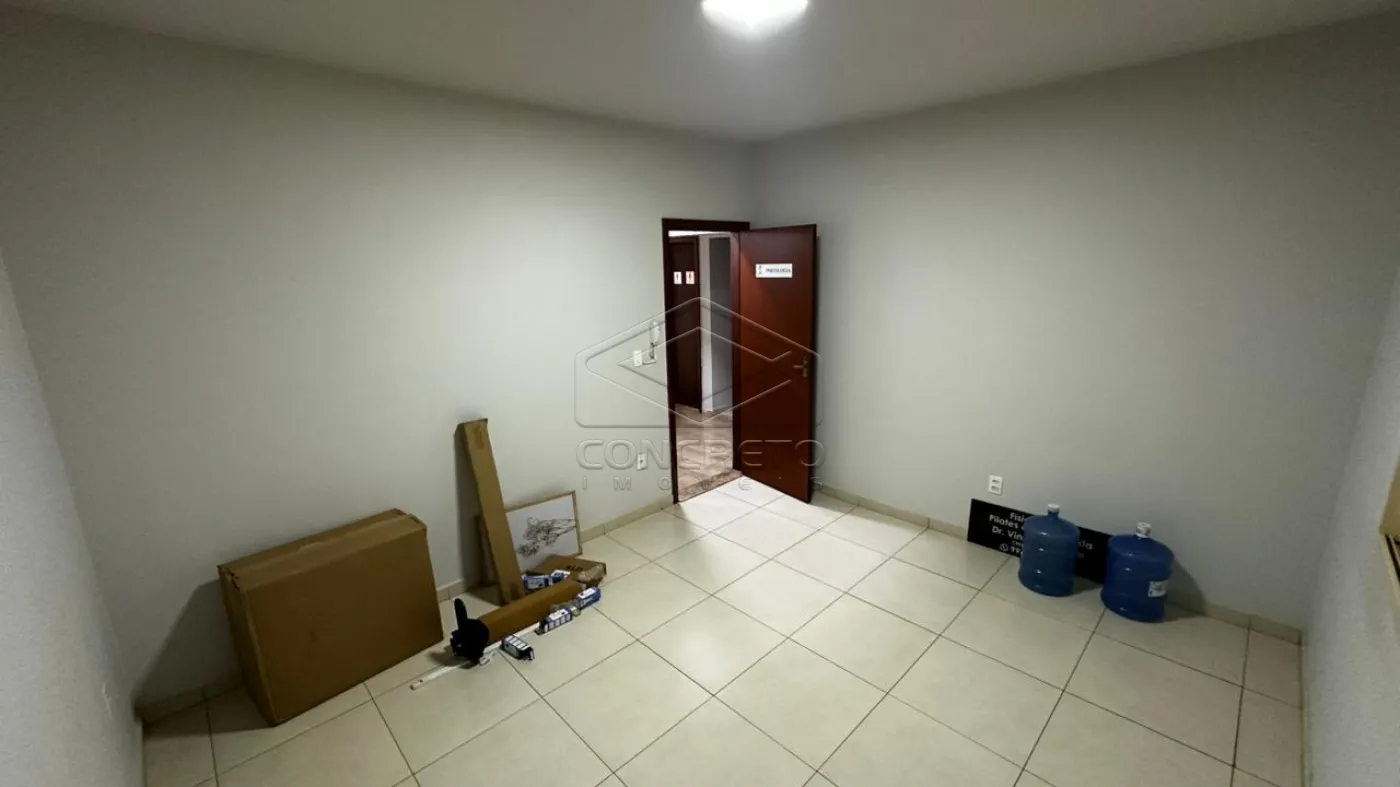Alugar Casa / Resid&ecirc;ncia em Len&ccedil;&oacute;is Paulista R$ 5.000,00 - Foto 3