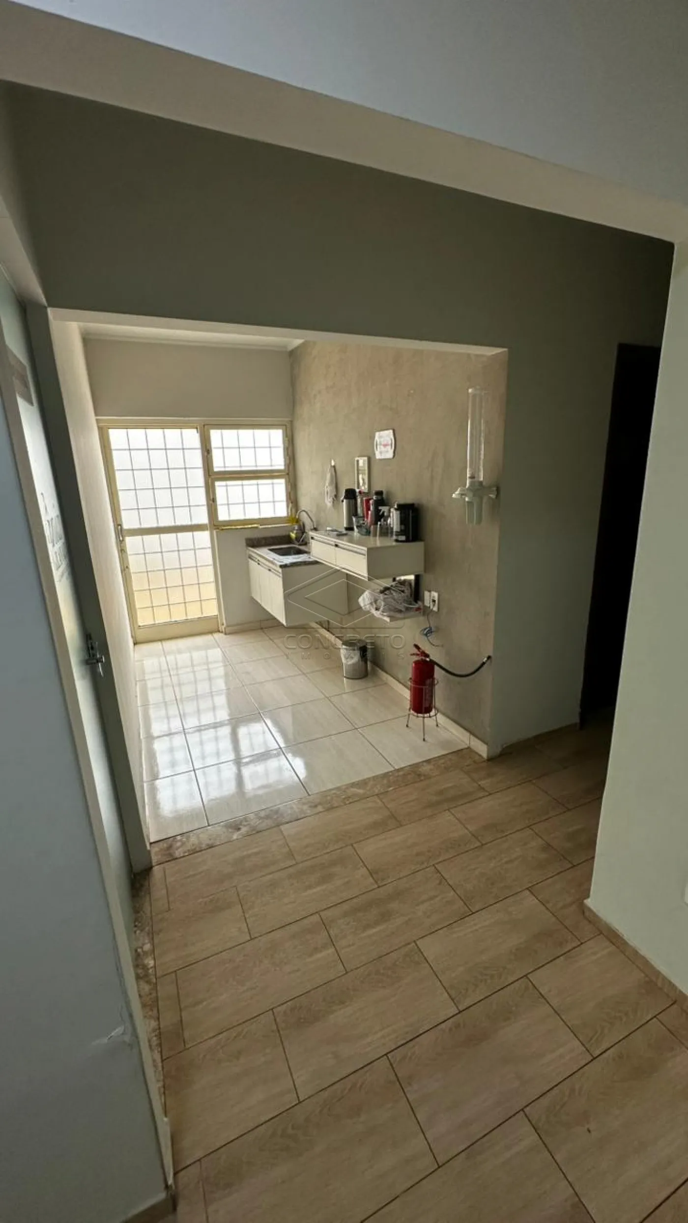 Alugar Casa / Resid&ecirc;ncia em Len&ccedil;&oacute;is Paulista R$ 5.000,00 - Foto 14