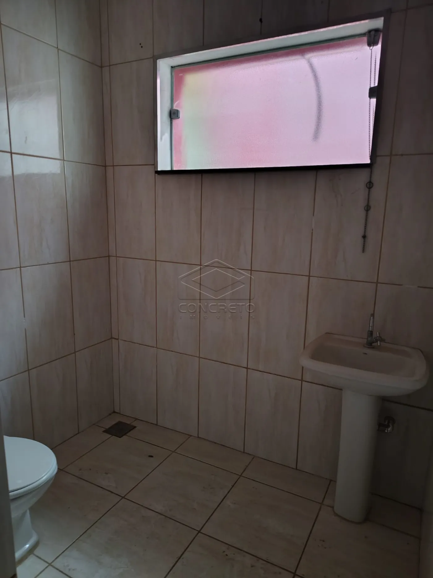 Alugar Comercial / Casa em Len&ccedil;&oacute;is Paulista R$ 8.000,00 - Foto 3