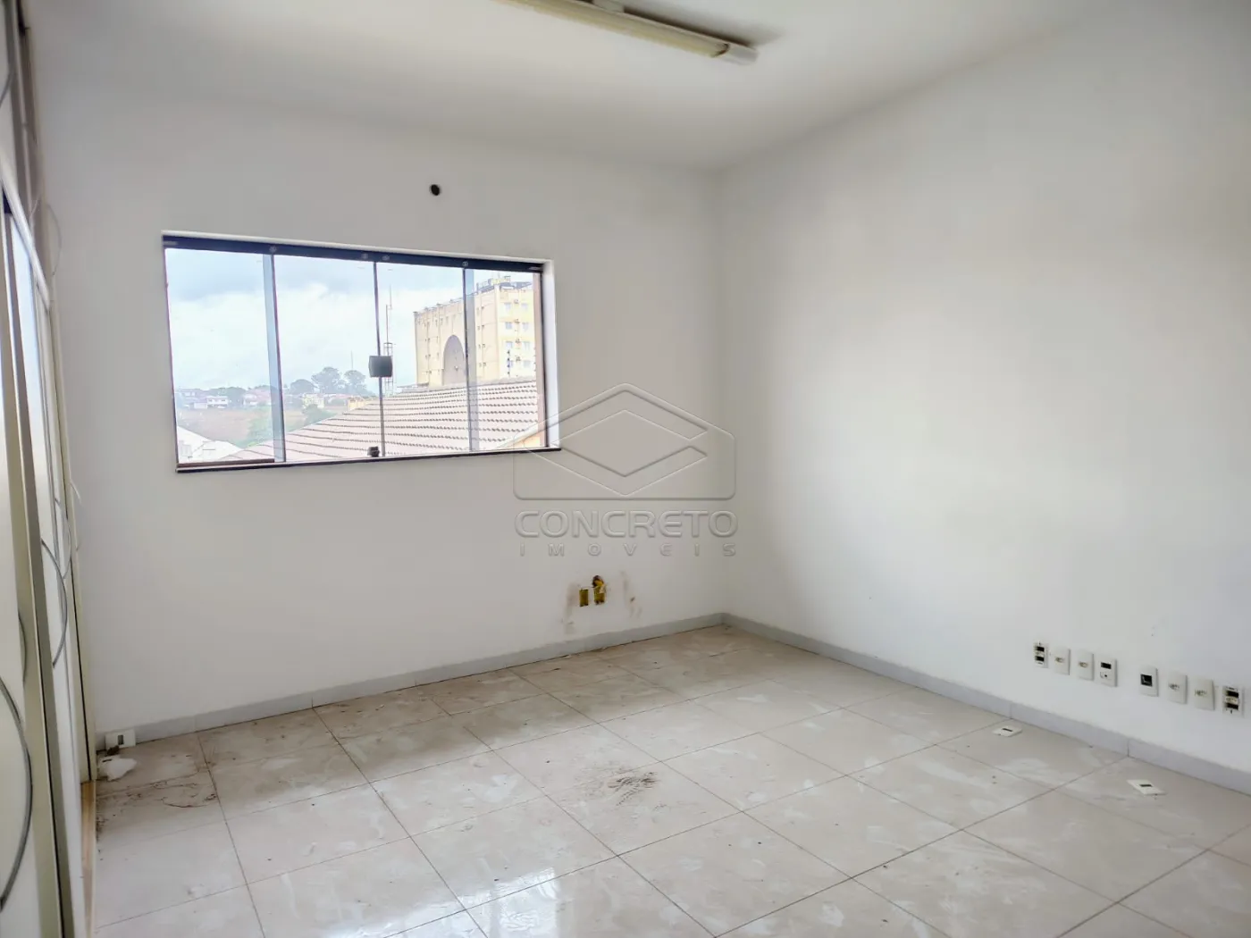Alugar Comercial / Casa em Len&ccedil;&oacute;is Paulista R$ 8.000,00 - Foto 9
