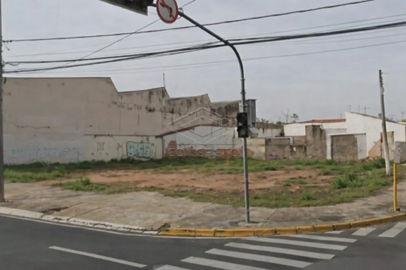 Alugar Terreno / Padr&atilde;o em Bauru R$ 10.000,00 - Foto 1