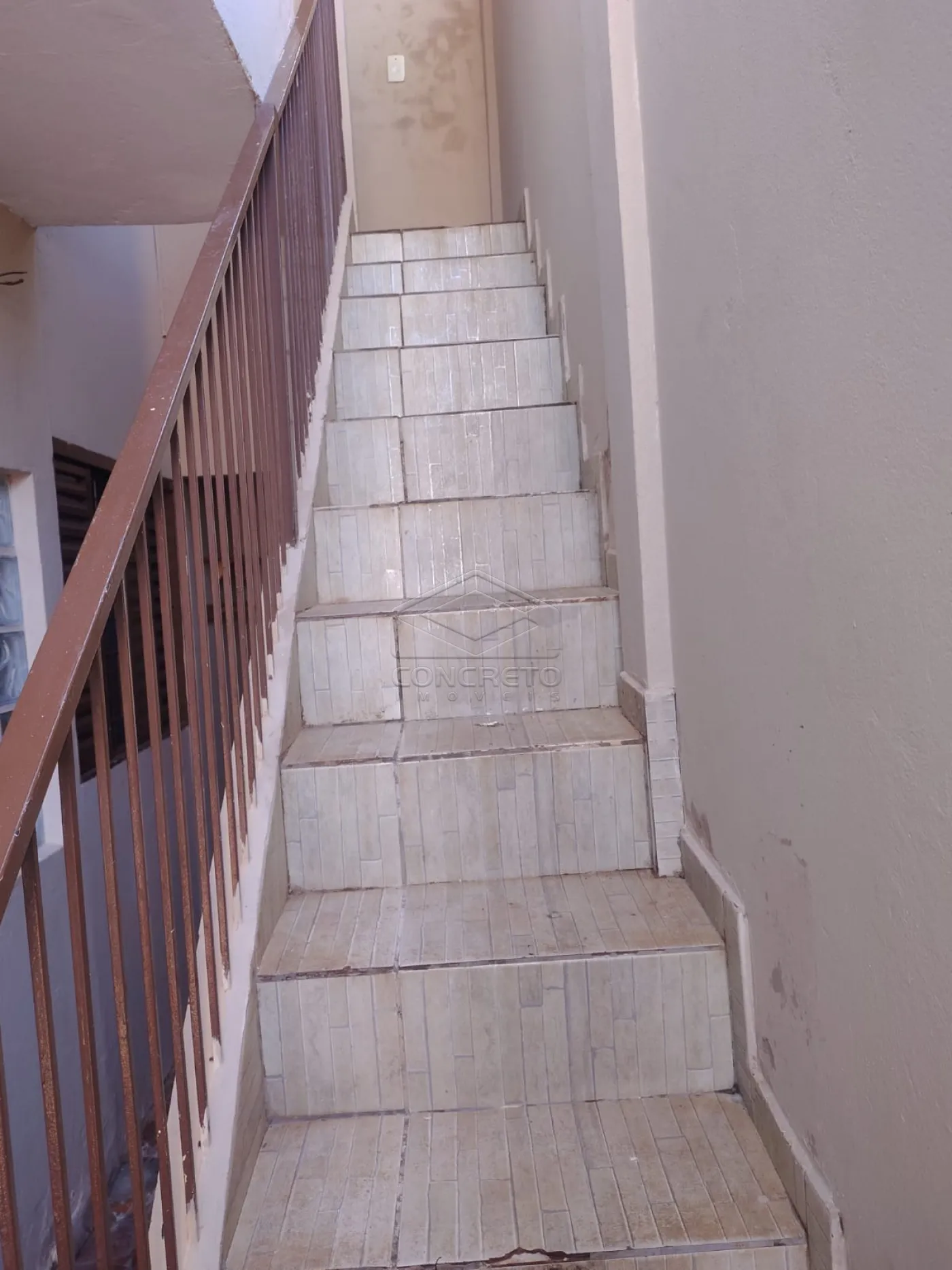 Alugar Casa / Sobrado em Len&ccedil;&oacute;is Paulista R$ 2.000,00 - Foto 13