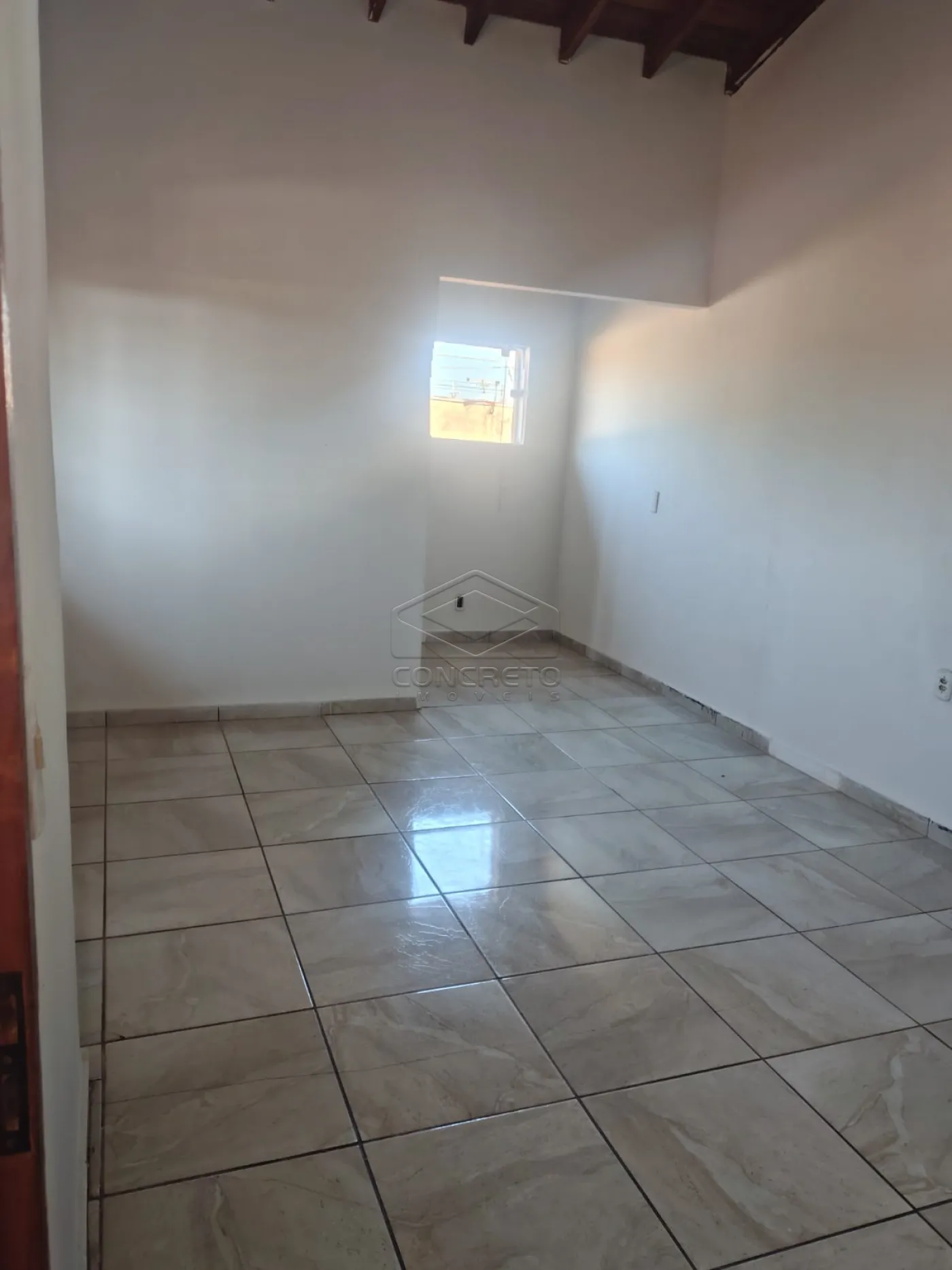 Alugar Casa / Sobrado em Len&ccedil;&oacute;is Paulista R$ 2.000,00 - Foto 14