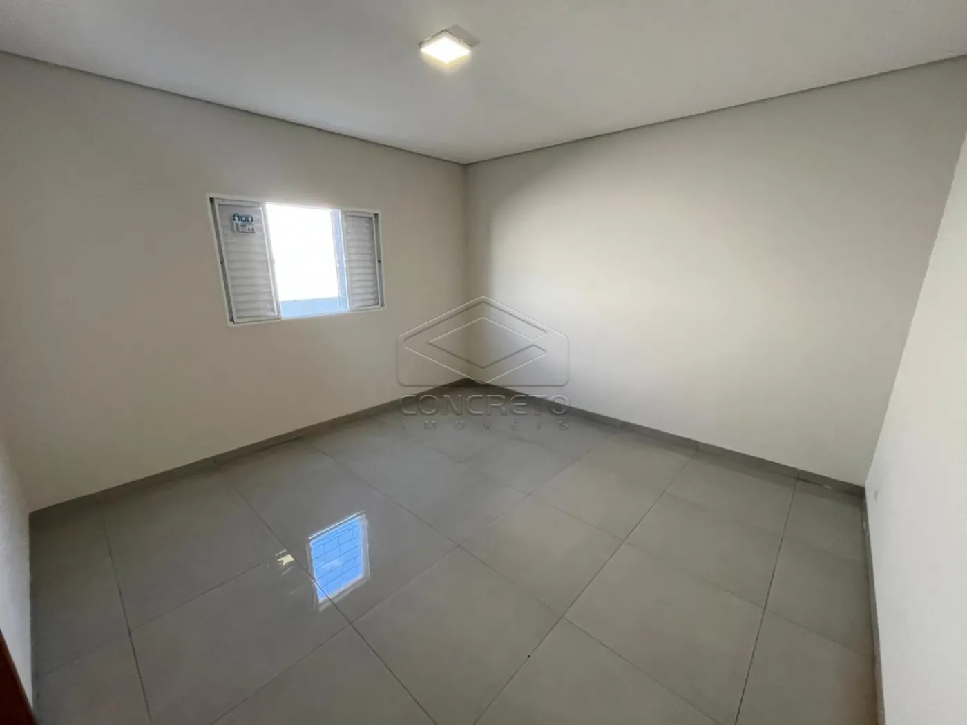 Comprar Casa / Padr&atilde;o em Len&ccedil;&oacute;is Paulista R$ 550.000,00 - Foto 7