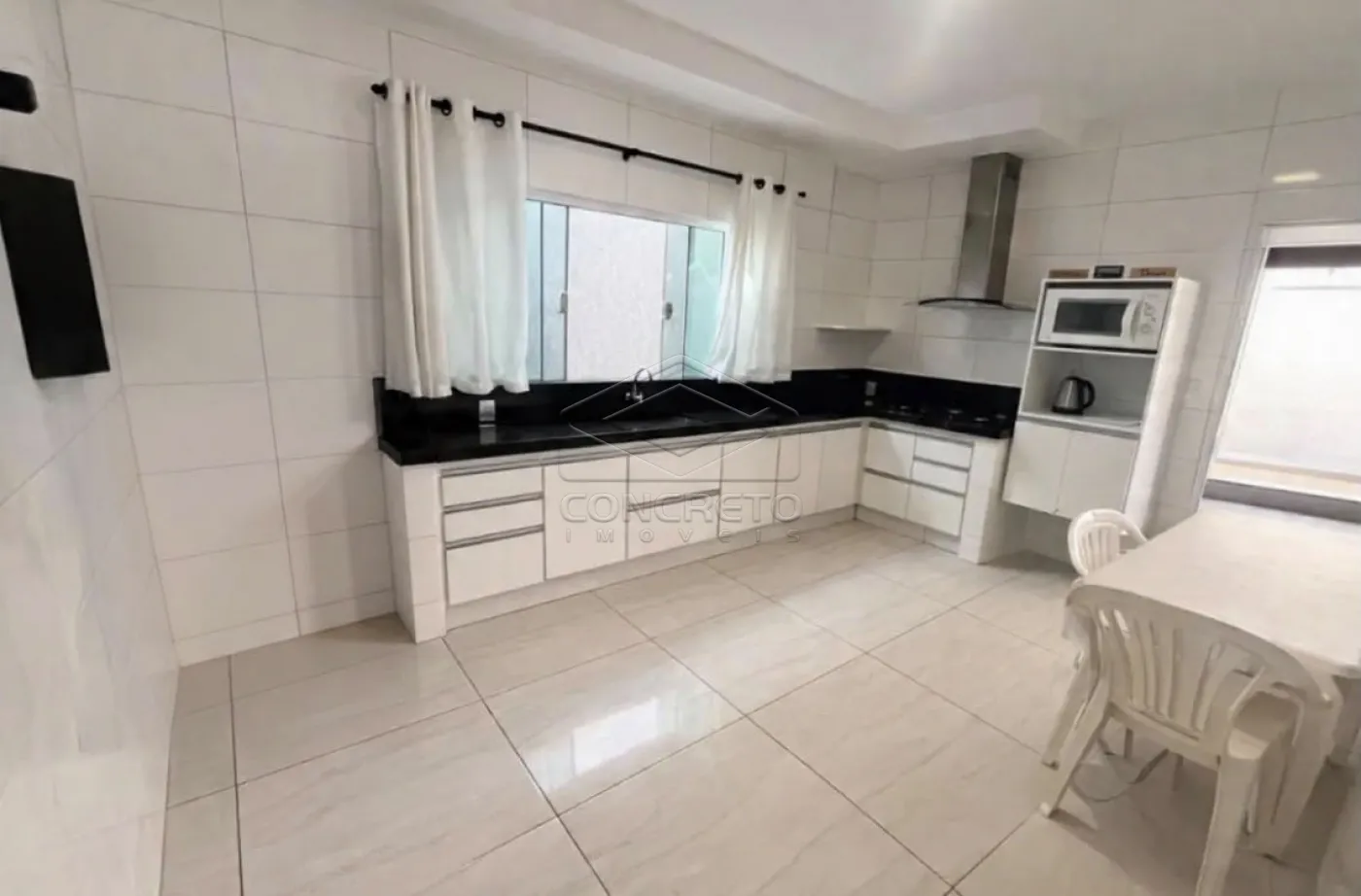 Comprar Casa / Padr&atilde;o em Len&ccedil;&oacute;is Paulista R$ 530.000,00 - Foto 4