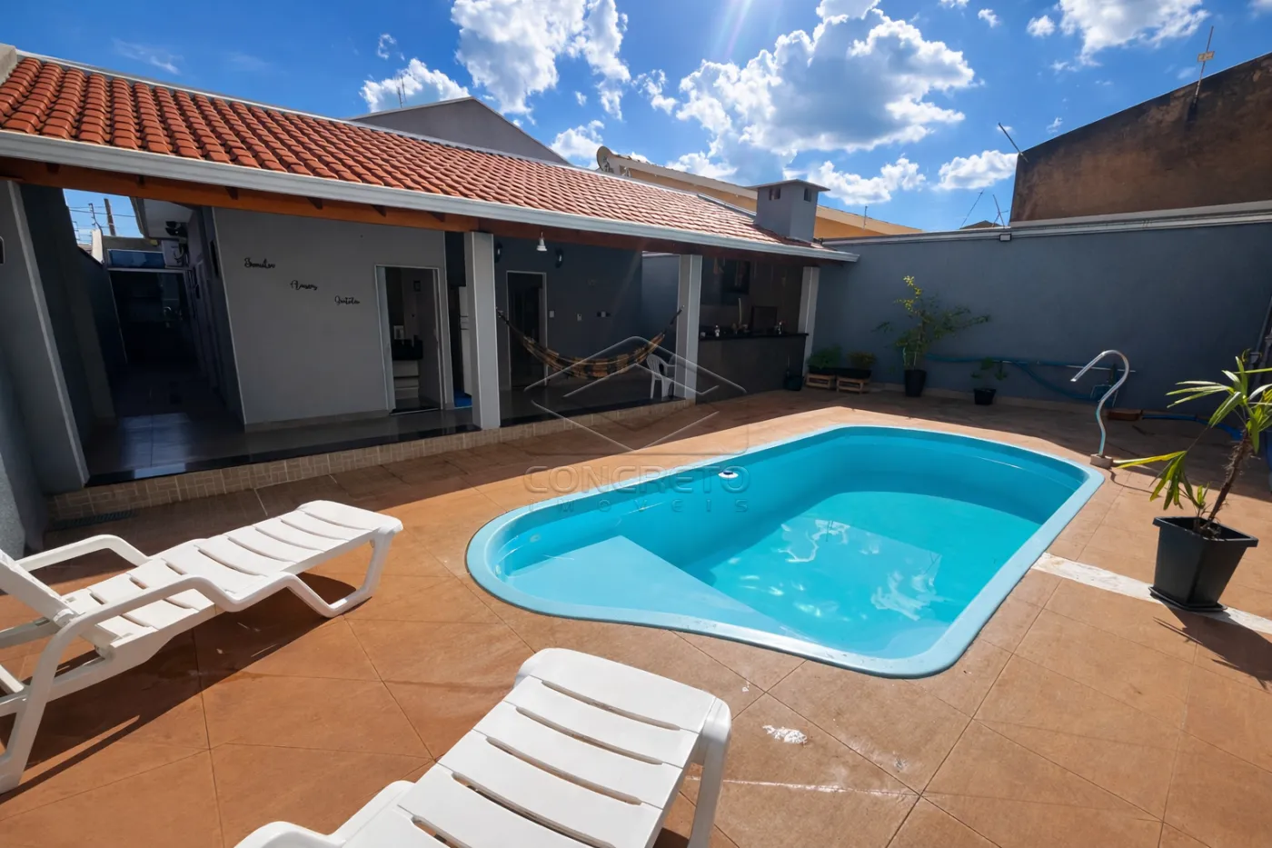 Comprar Casa / Padr&atilde;o em Len&ccedil;&oacute;is Paulista R$ 470.000,00 - Foto 4