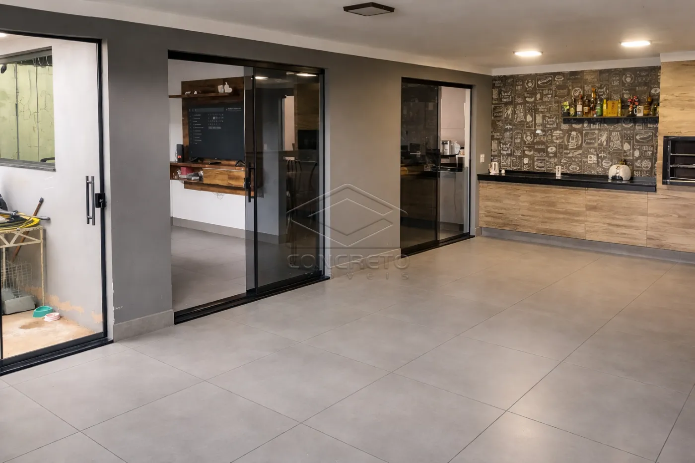 Comprar Casa / Padr&atilde;o em Len&ccedil;&oacute;is Paulista R$ 500.000,00 - Foto 1