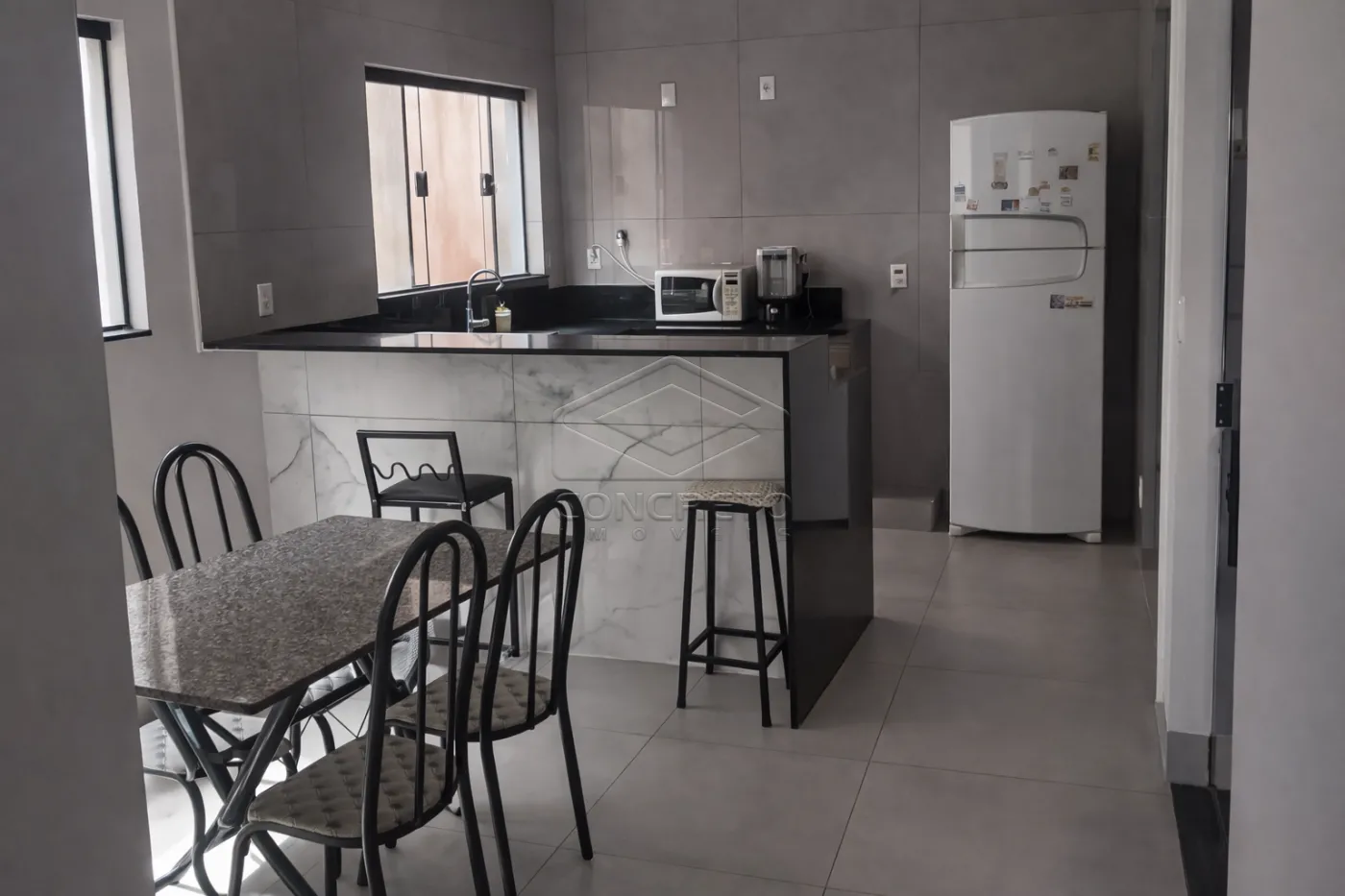 Comprar Casa / Padr&atilde;o em Len&ccedil;&oacute;is Paulista R$ 500.000,00 - Foto 4