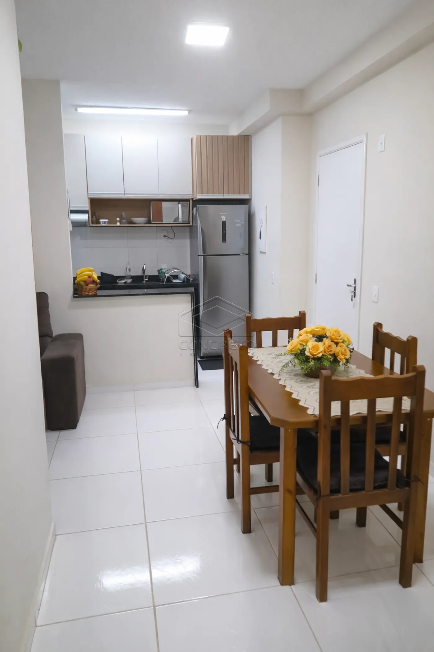 Comprar Apartamento / Padr&atilde;o em Len&ccedil;&oacute;is Paulista R$ 240.000,00 - Foto 4