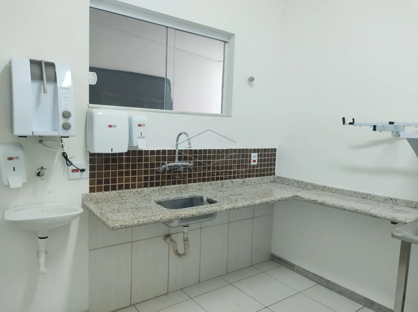 Comprar Comercial / Loja em Bauru R$ 1.100.000,00 - Foto 9