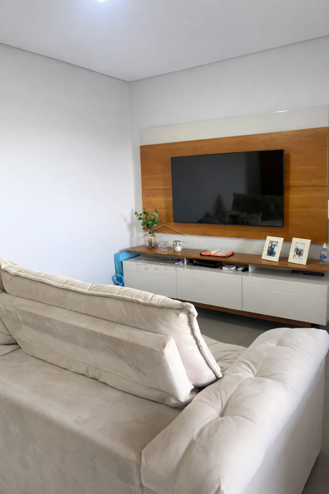 Comprar Apartamento / Mobiliado em Len&ccedil;&oacute;is Paulista R$ 630.000,00 - Foto 4