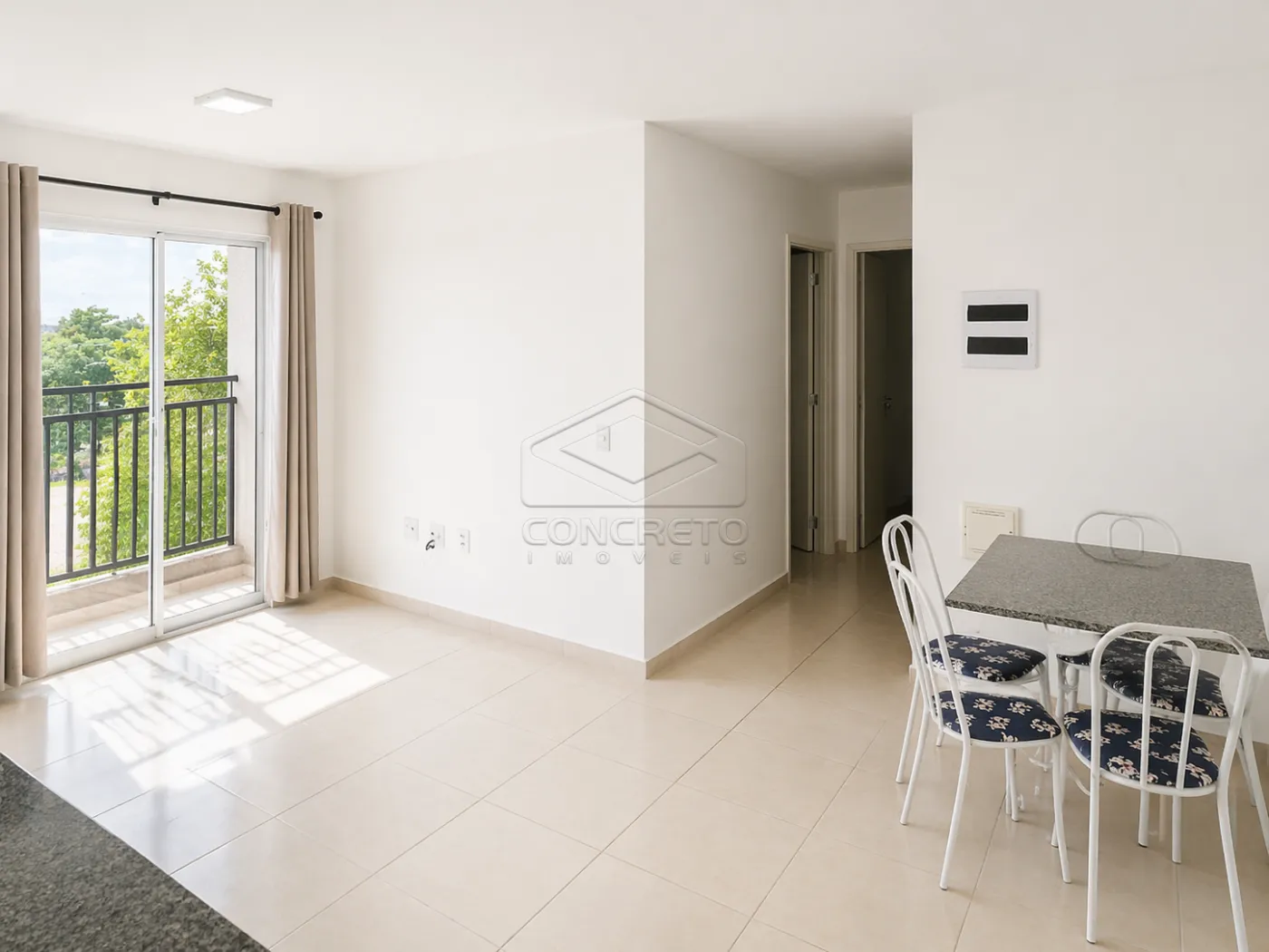 Comprar Apartamento / Padr&atilde;o em Len&ccedil;&oacute;is Paulista R$ 270.000,00 - Foto 2