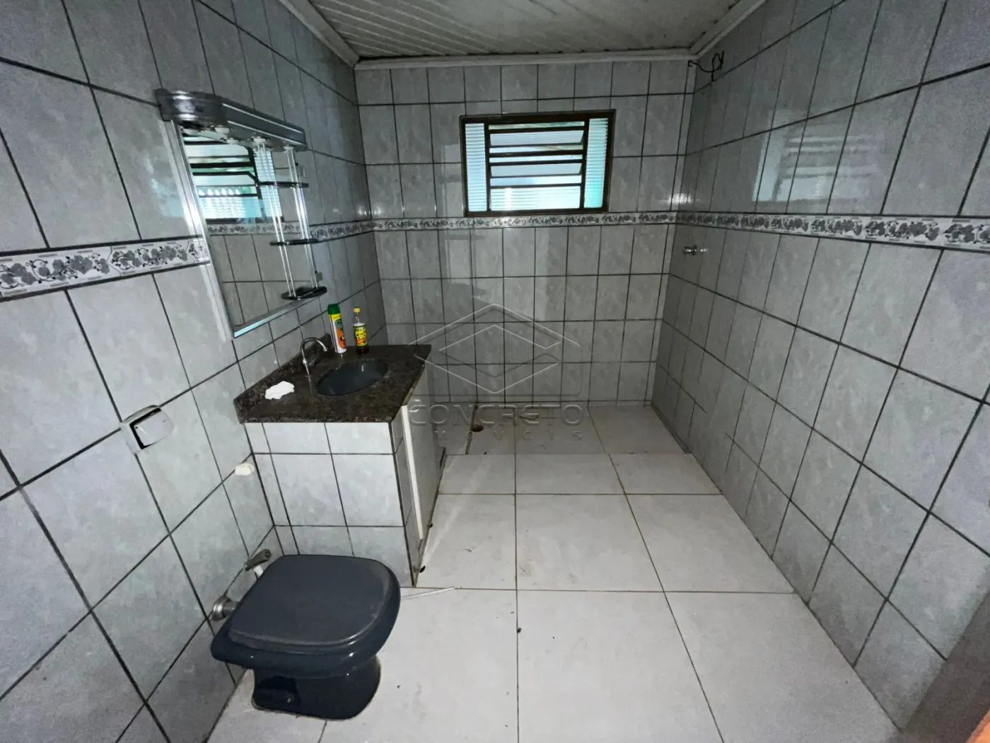 Comprar Casa / Padr&atilde;o em Len&ccedil;&oacute;is Paulista R$ 200.000,00 - Foto 6