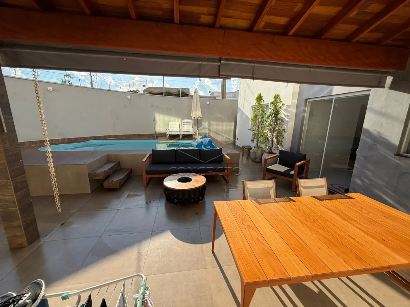 Comprar Casa / Sobrado em Len&ccedil;&oacute;is Paulista R$ 800.000,00 - Foto 1