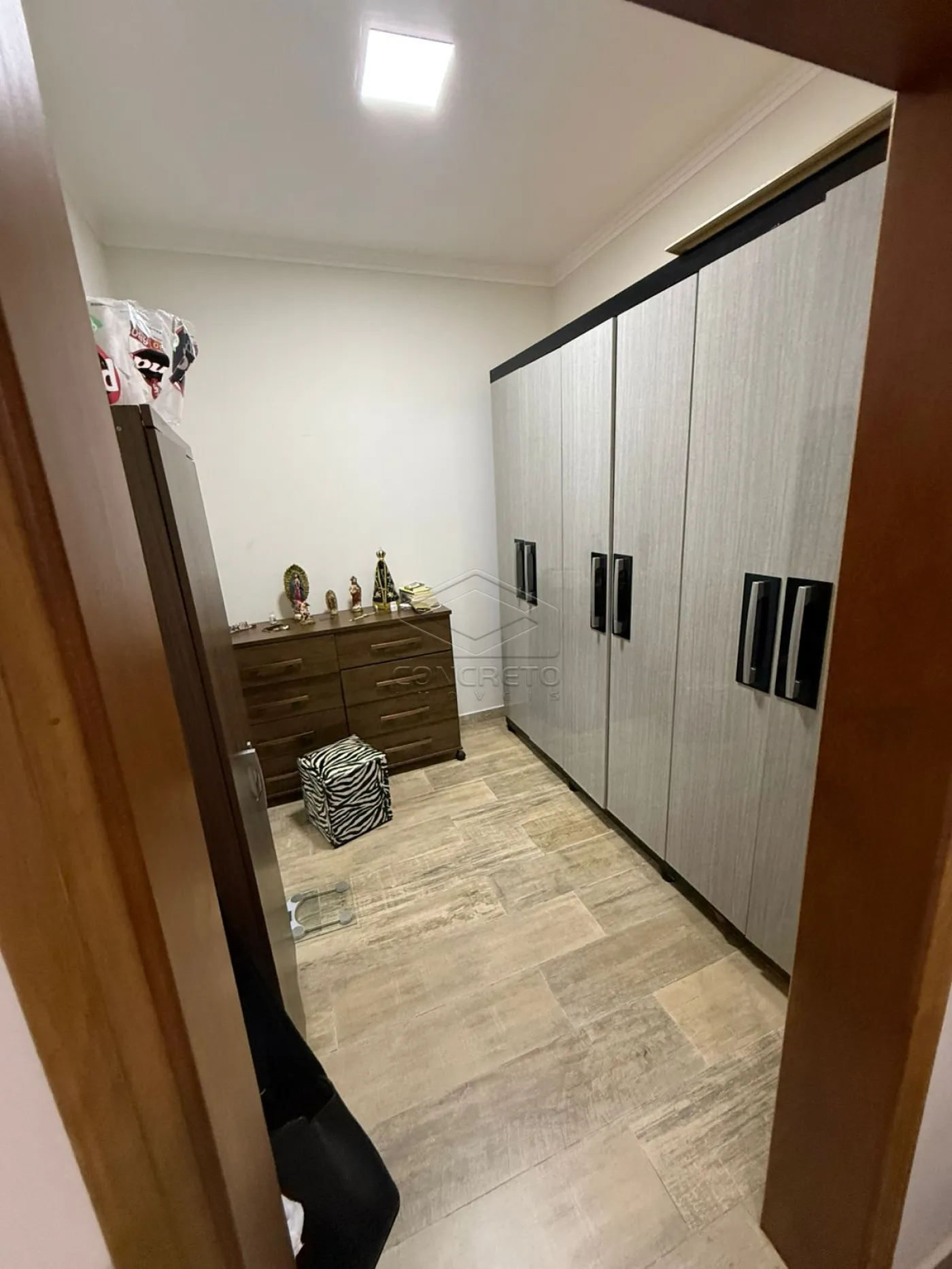 Comprar Casa / Sobrado em Len&ccedil;&oacute;is Paulista R$ 800.000,00 - Foto 13