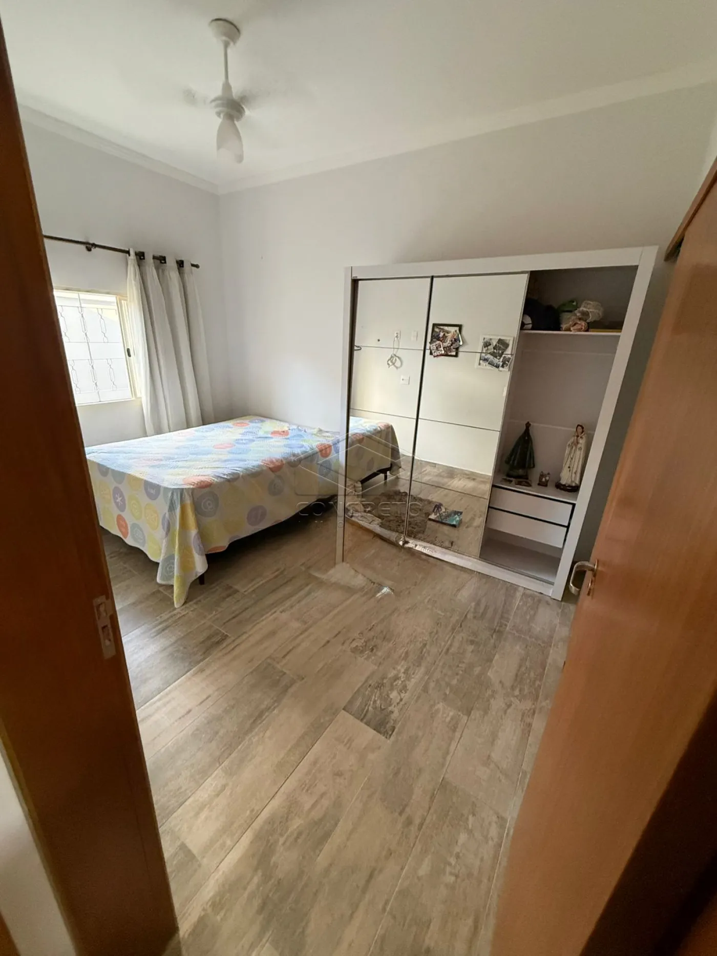 Comprar Casa / Sobrado em Len&ccedil;&oacute;is Paulista R$ 800.000,00 - Foto 15