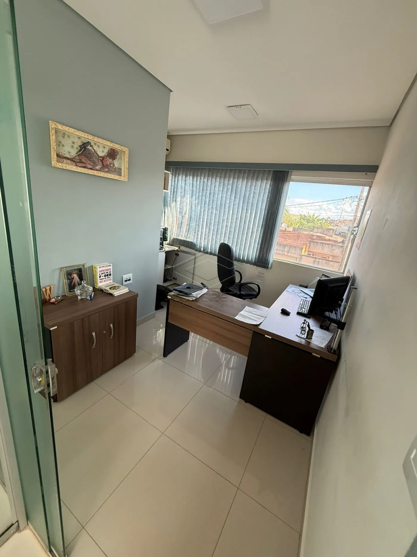 Comprar Casa / Sobrado em Len&ccedil;&oacute;is Paulista R$ 800.000,00 - Foto 18