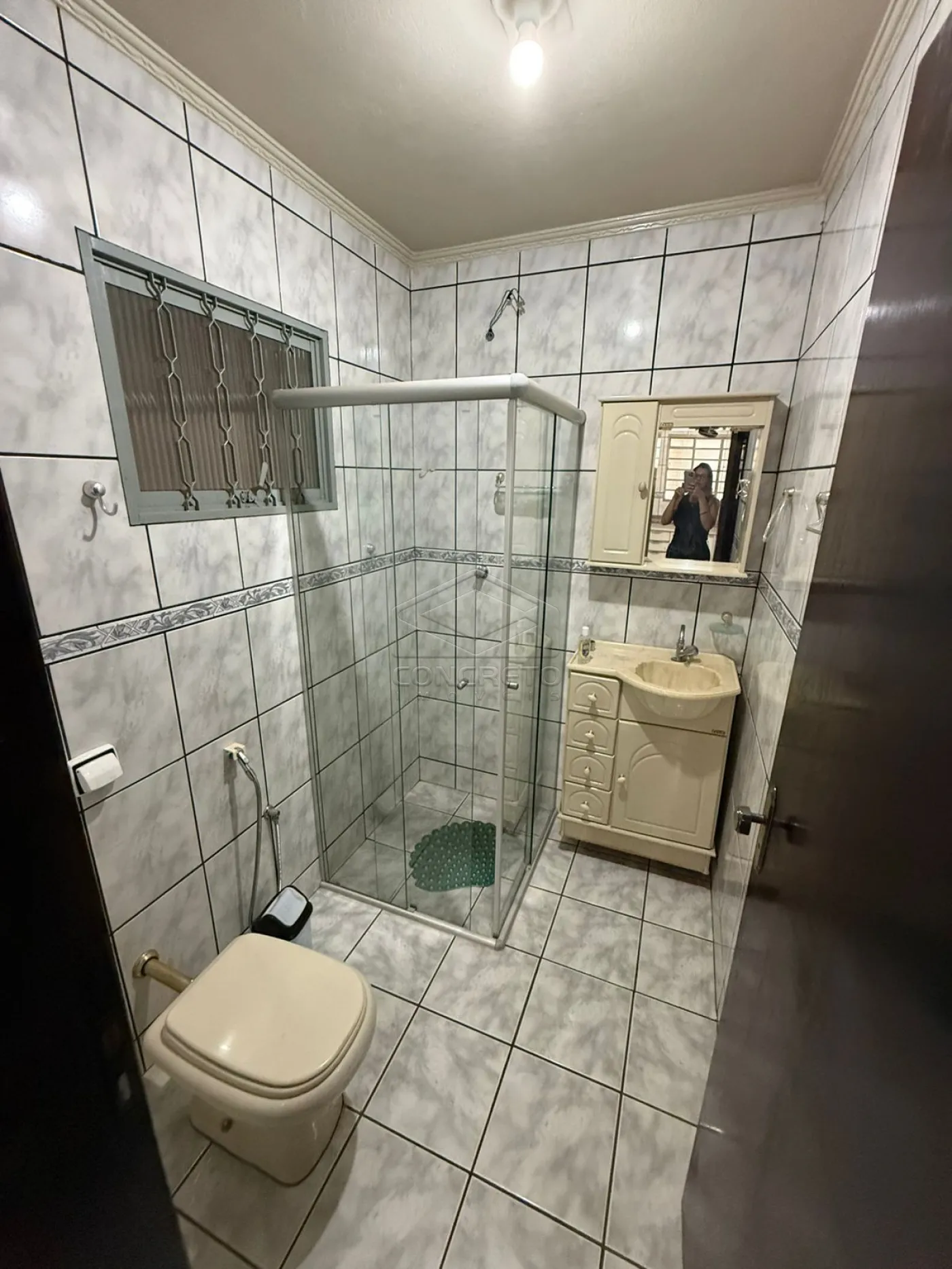 Comprar Casa / Padr&atilde;o em Len&ccedil;&oacute;is Paulista R$ 450.000,00 - Foto 7