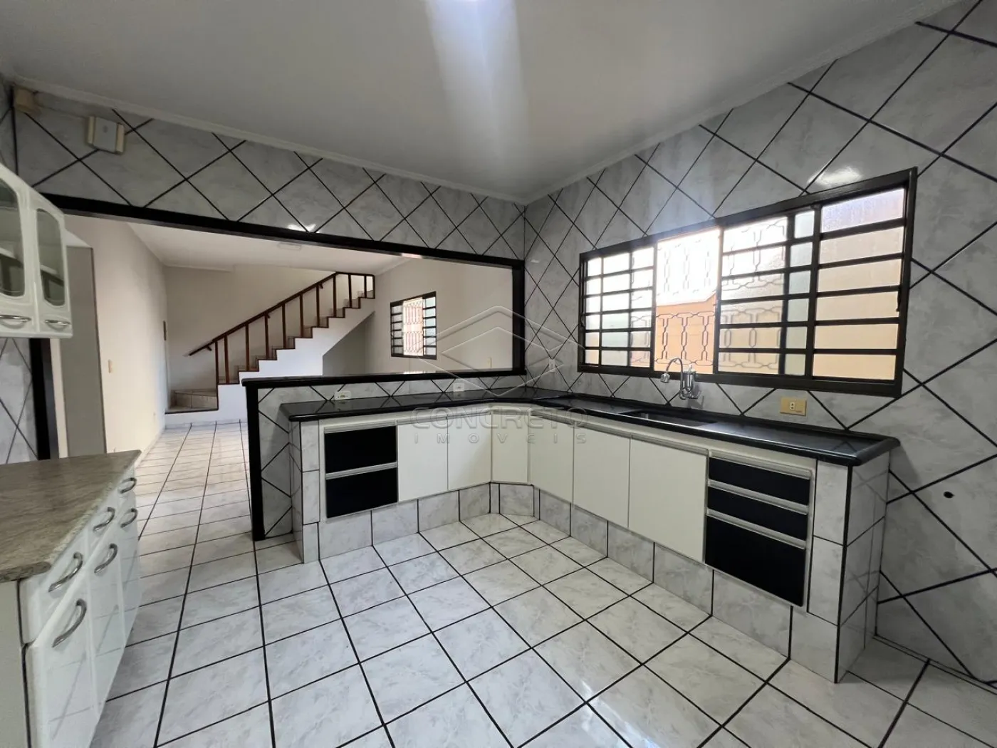 Comprar Casa / Sobrado em Len&ccedil;&oacute;is Paulista R$ 750.000,00 - Foto 13