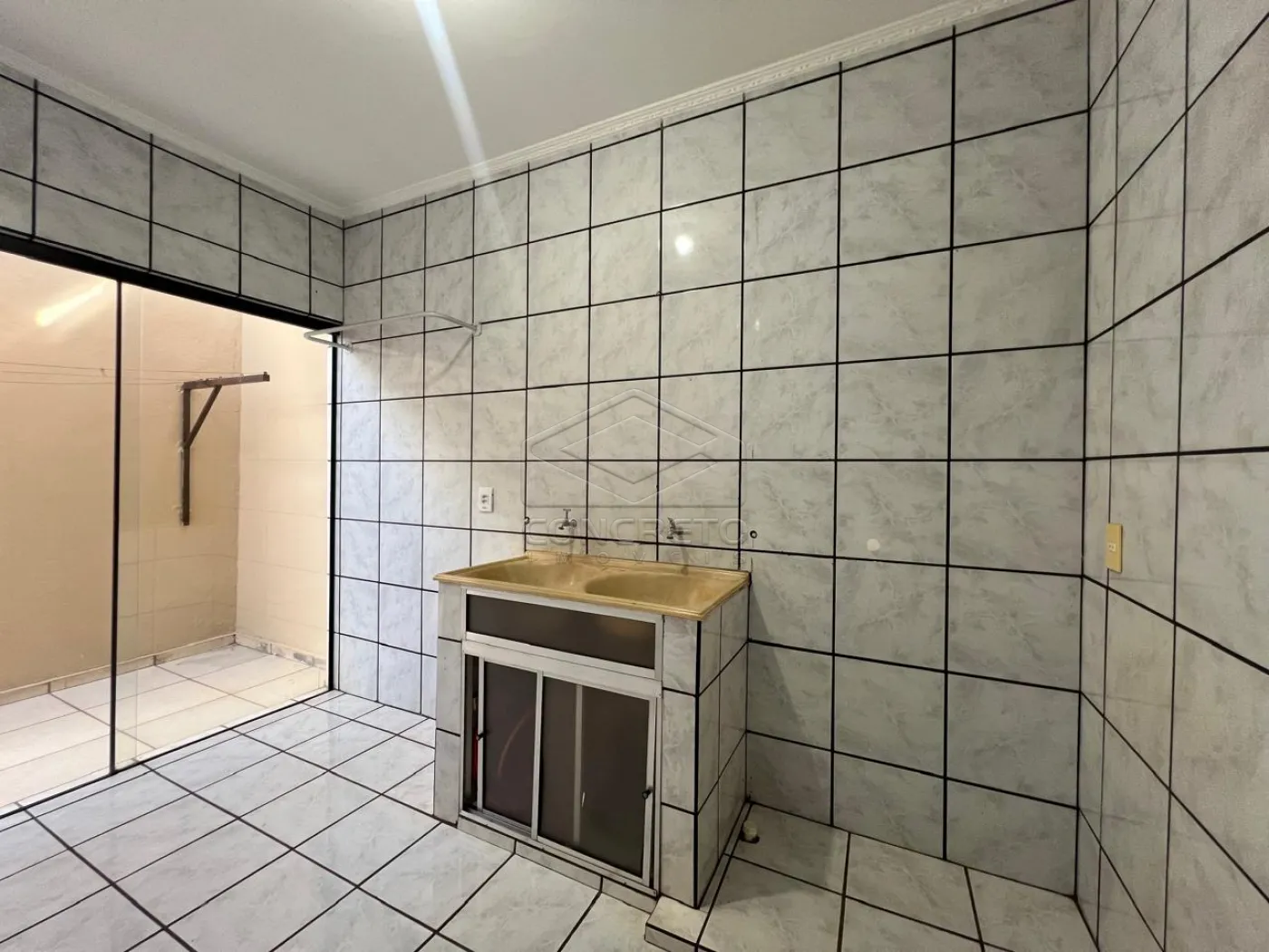 Comprar Casa / Sobrado em Len&ccedil;&oacute;is Paulista R$ 750.000,00 - Foto 17