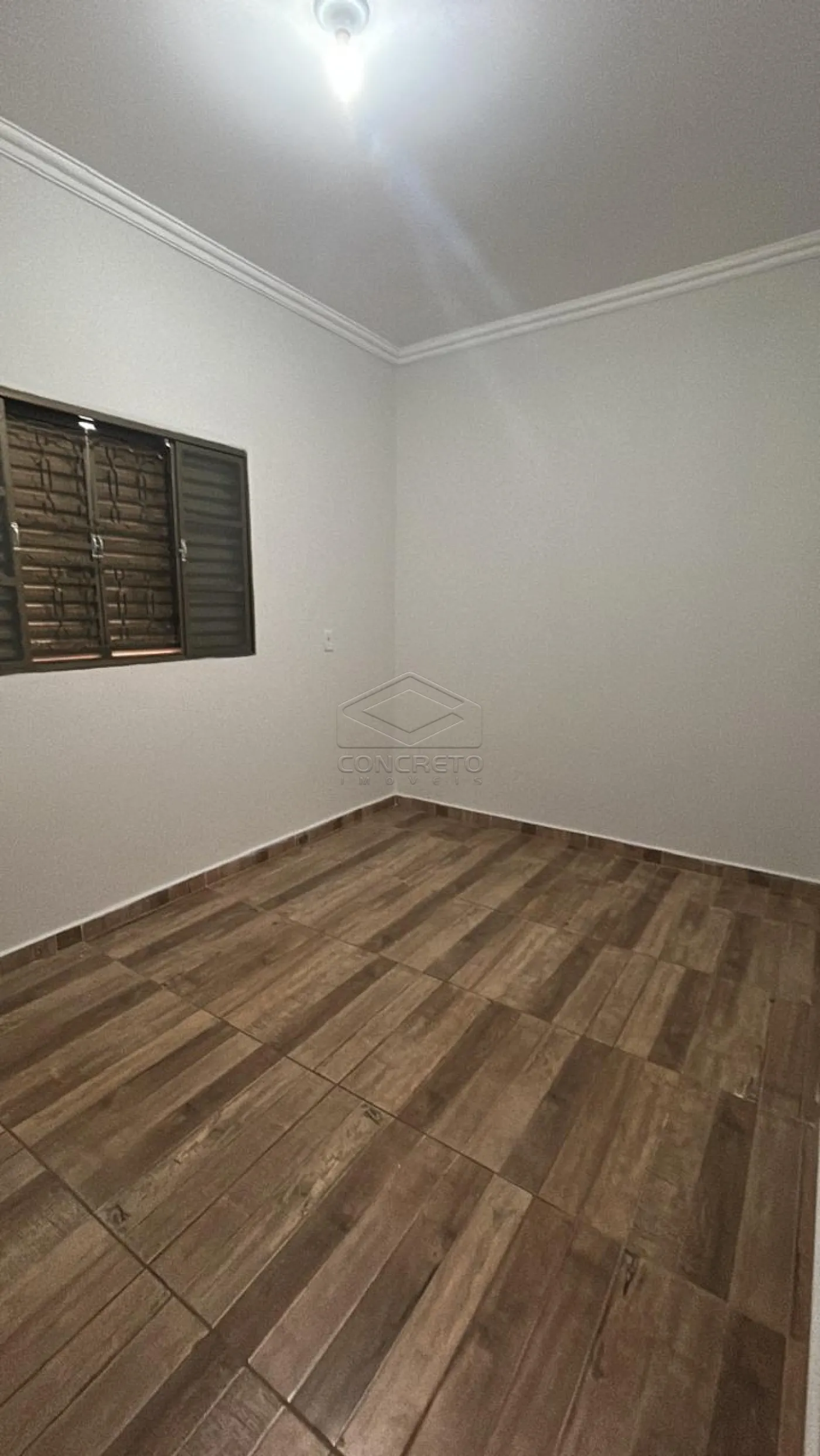 Alugar Casa / Padr&atilde;o em Len&ccedil;&oacute;is Paulista R$ 4.500,00 - Foto 4