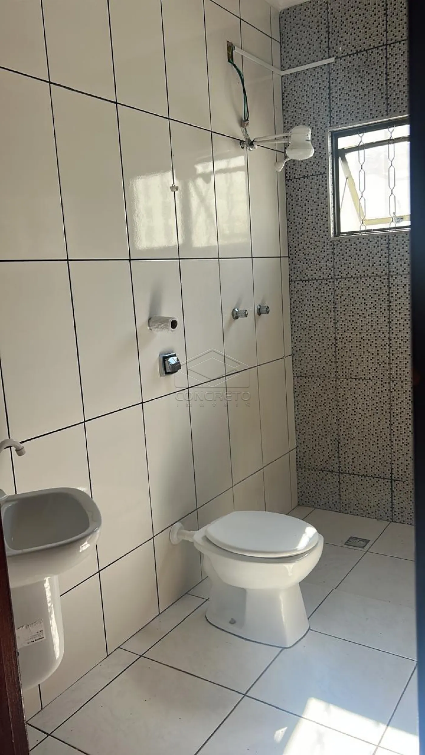 Alugar Casa / Padr&atilde;o em Len&ccedil;&oacute;is Paulista R$ 4.500,00 - Foto 7