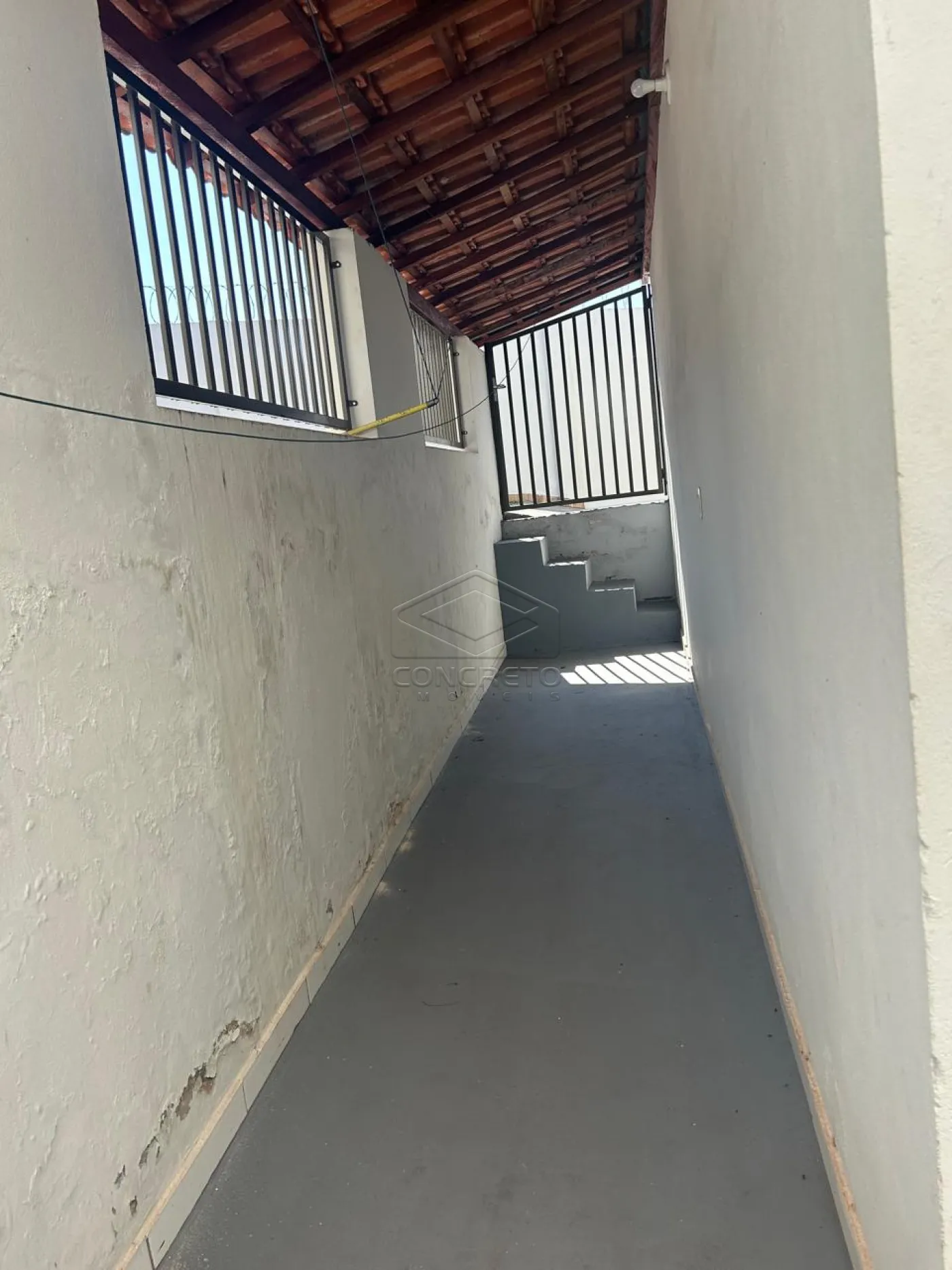 Alugar Casa / Padr&atilde;o em Len&ccedil;&oacute;is Paulista R$ 4.500,00 - Foto 9