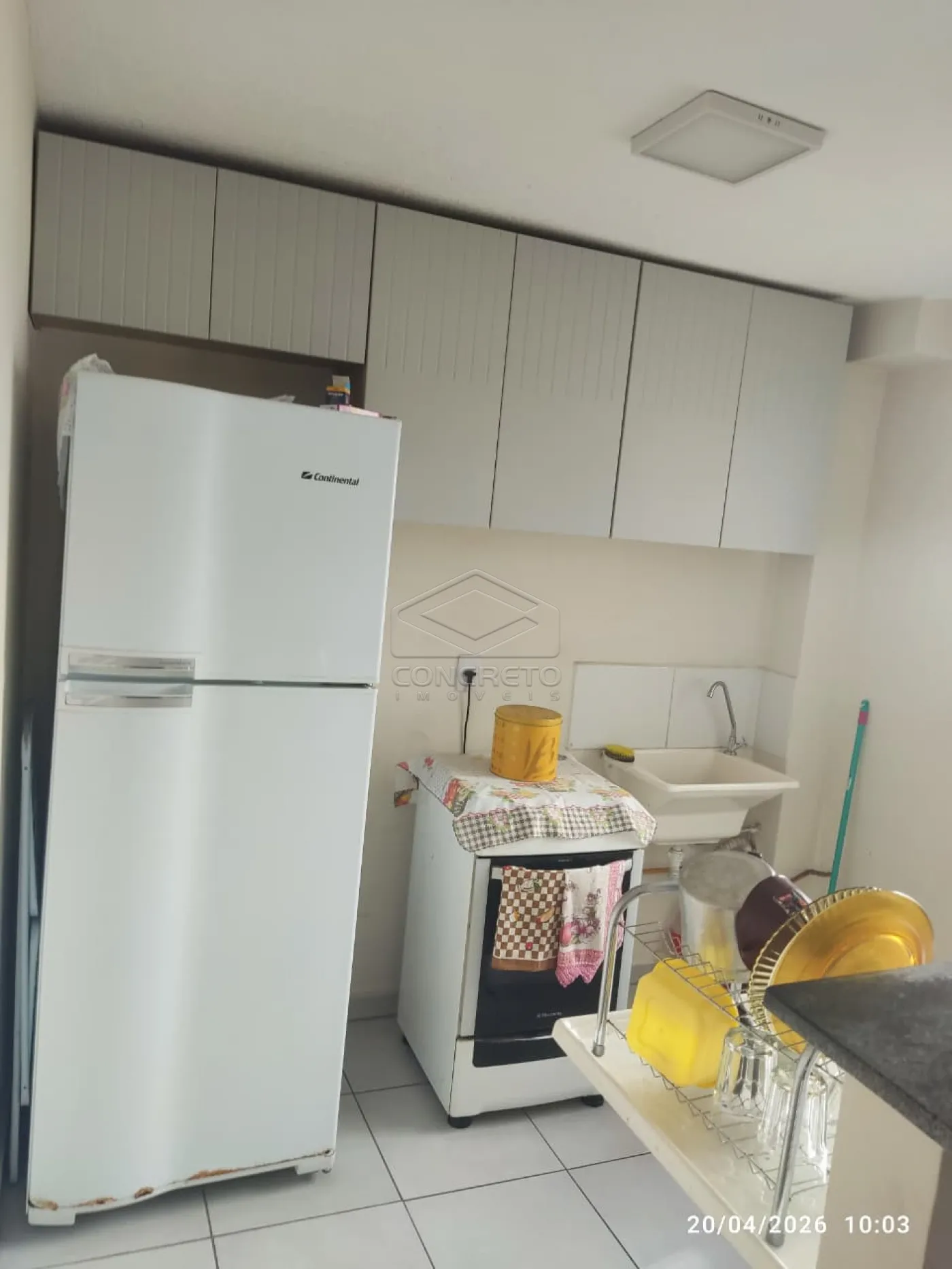 Comprar Apartamento / Padr&atilde;o em Botucatu R$ 175.000,00 - Foto 4