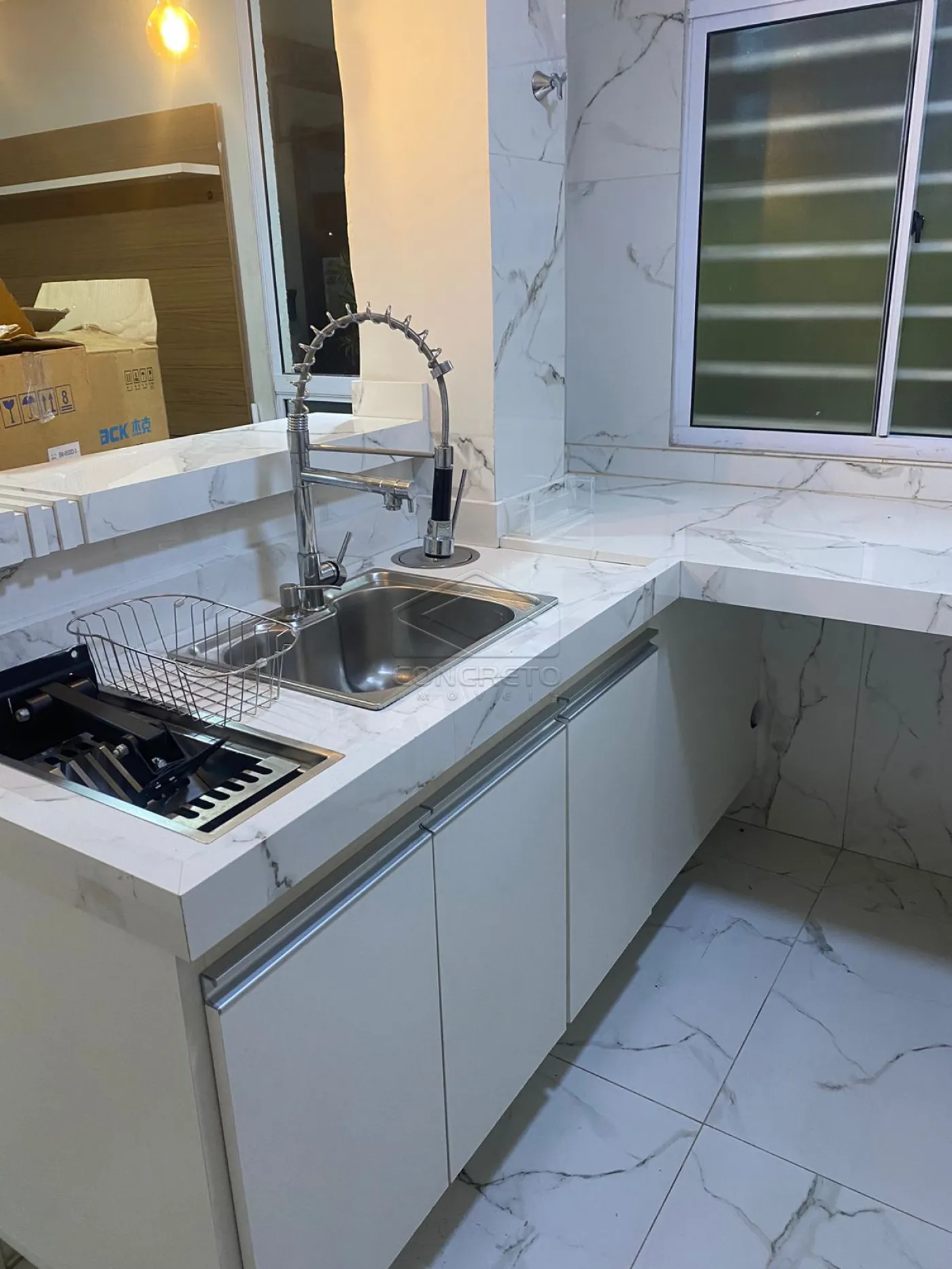 Alugar Apartamento / Padr&atilde;o em Botucatu R$ 1.500,00 - Foto 2
